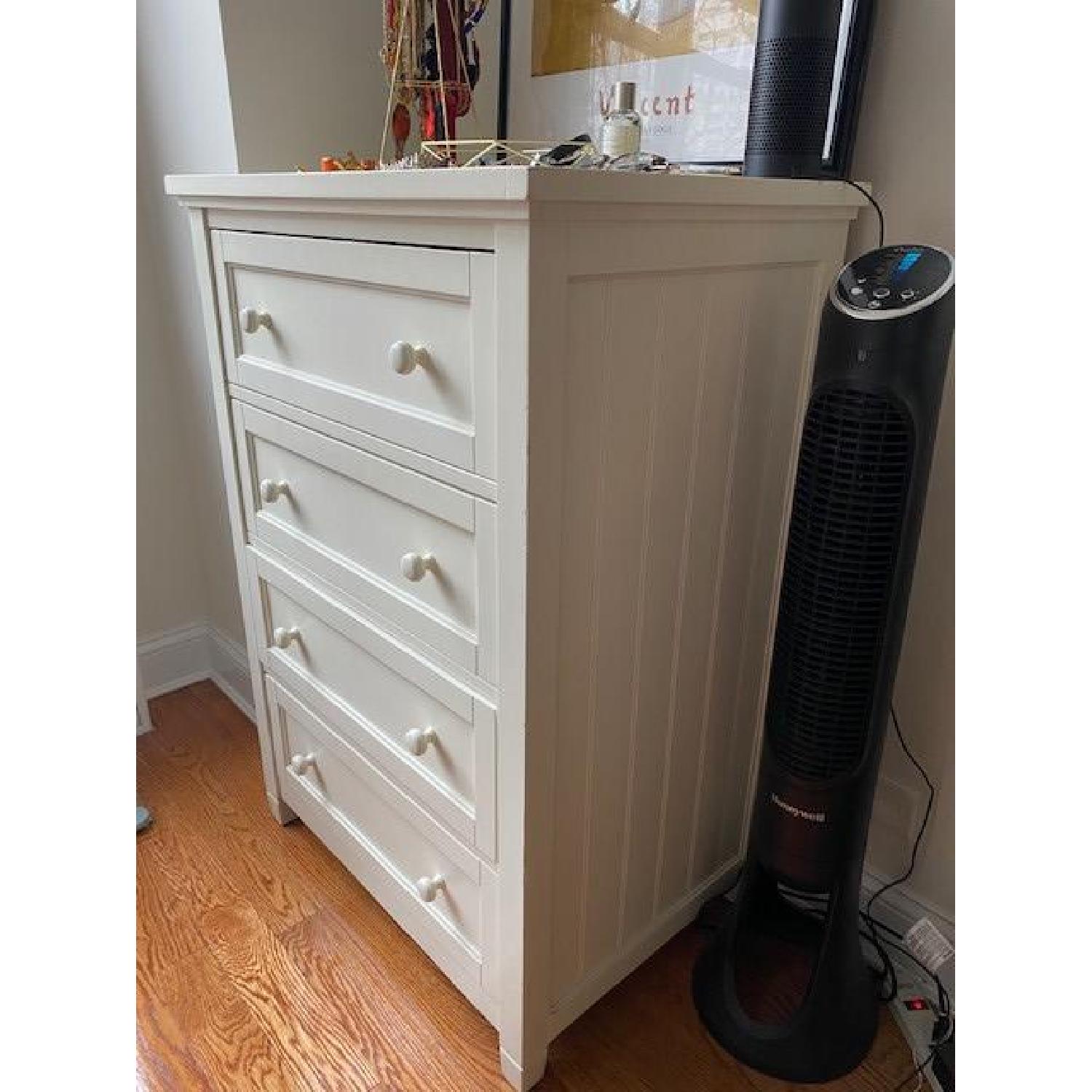 Pottery Barn Beadboard 4 Drawer Dresser in Simply White - image-3