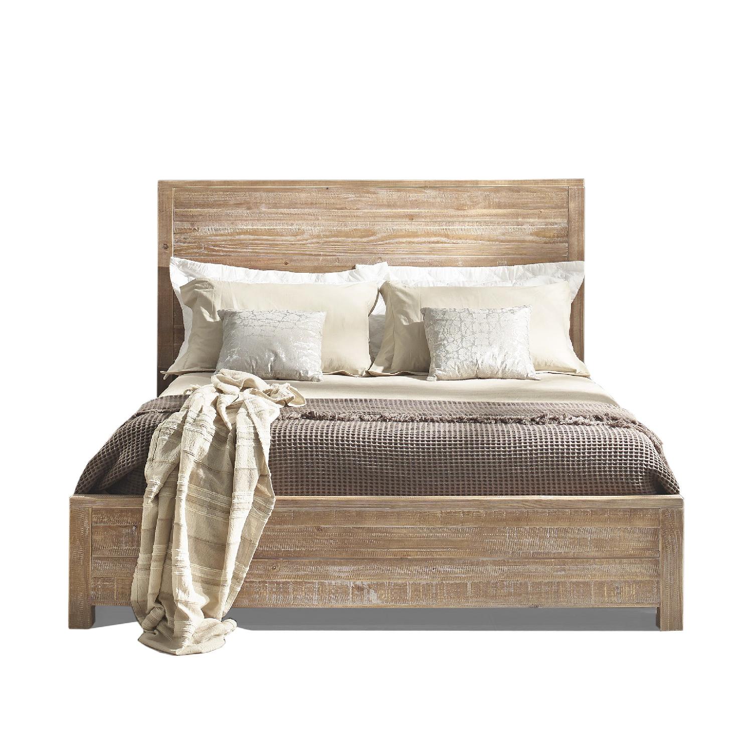 Grain Wood Furniture Montauk Queen Solid Wood Panel Bed - image-4