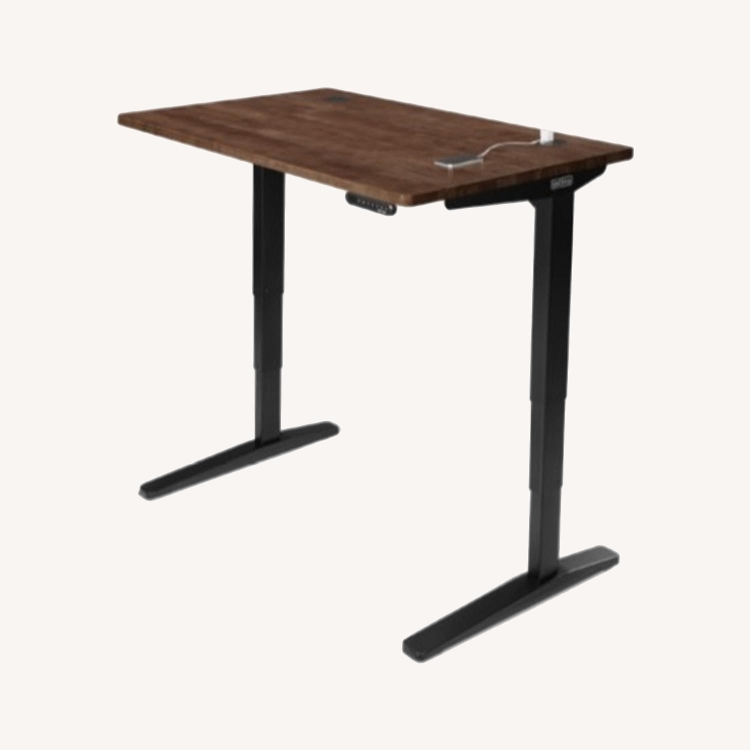 Uplift Standing Desk in Rubberwood AptDeco