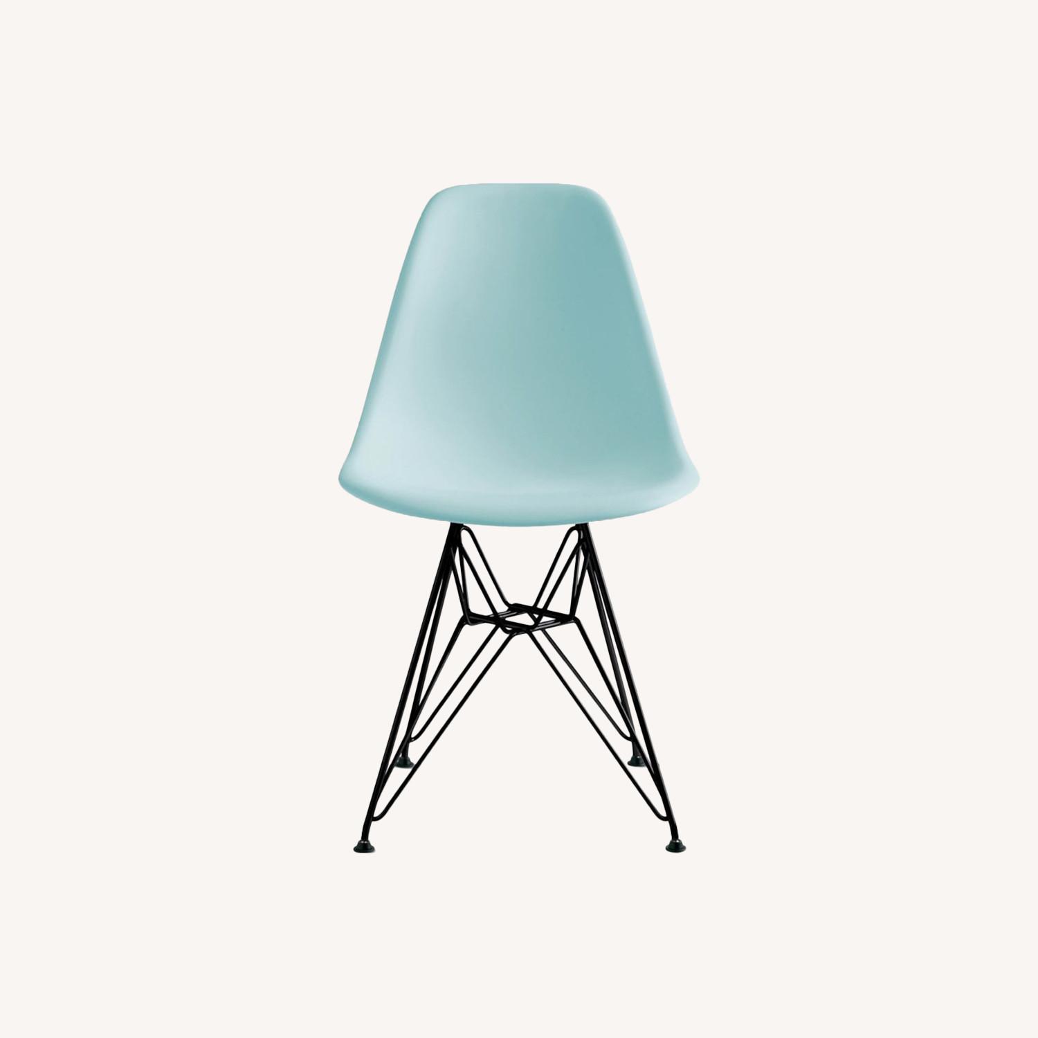 Aqua Sky Dinning Chair by Eames AptDeco