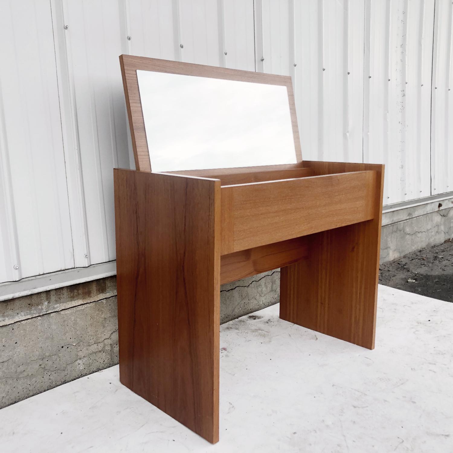 Scandinavian Modern Flip Top Vanity - image-6