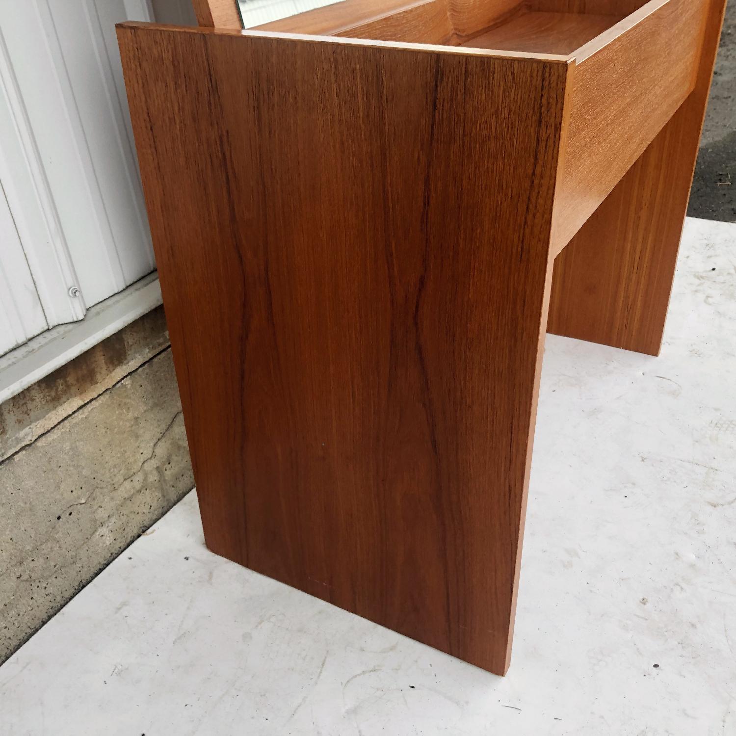 Scandinavian Modern Flip Top Vanity - image-8