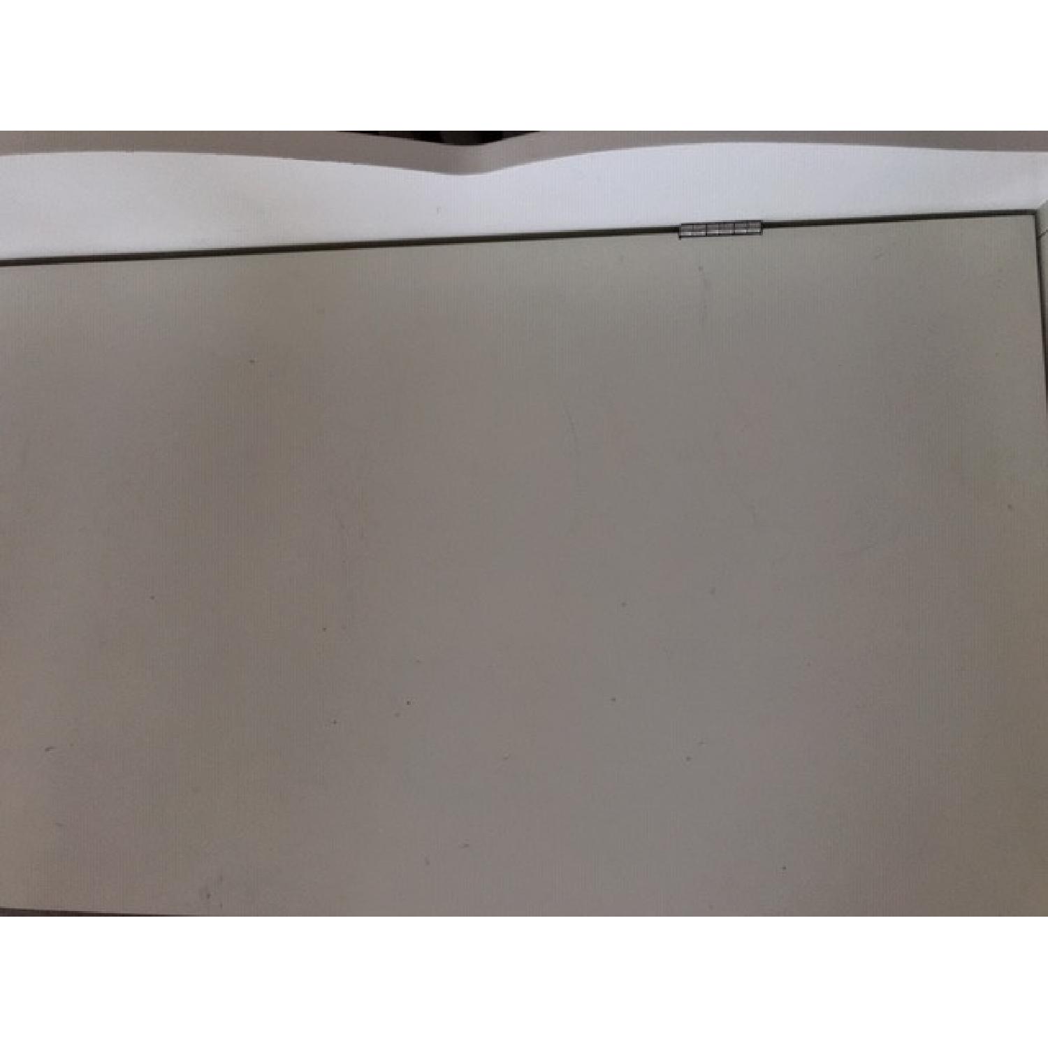 White Hallway Storage Bench with Hinged Lid - image-15