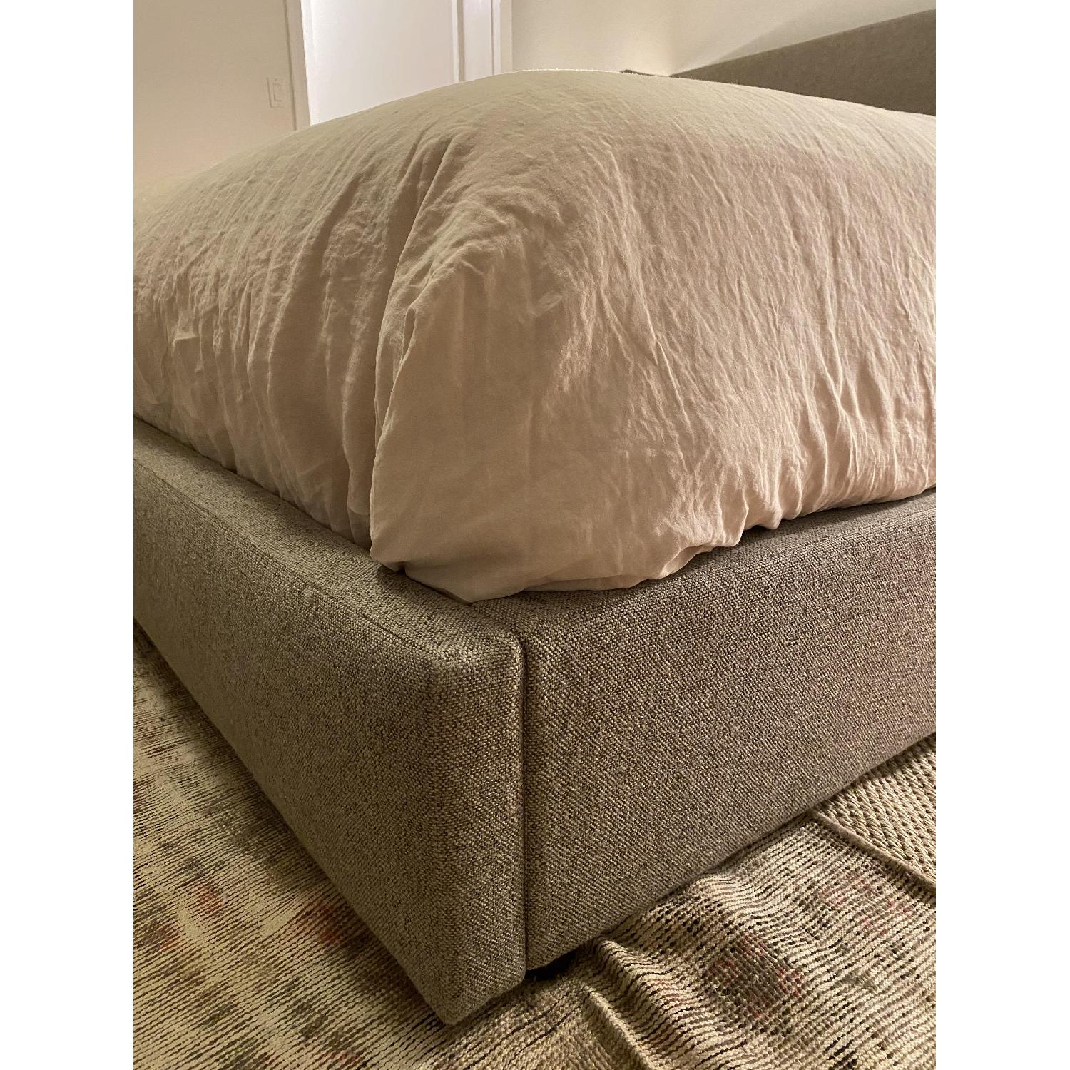 Room & Board Marlo King Upholstered Bed AptDeco