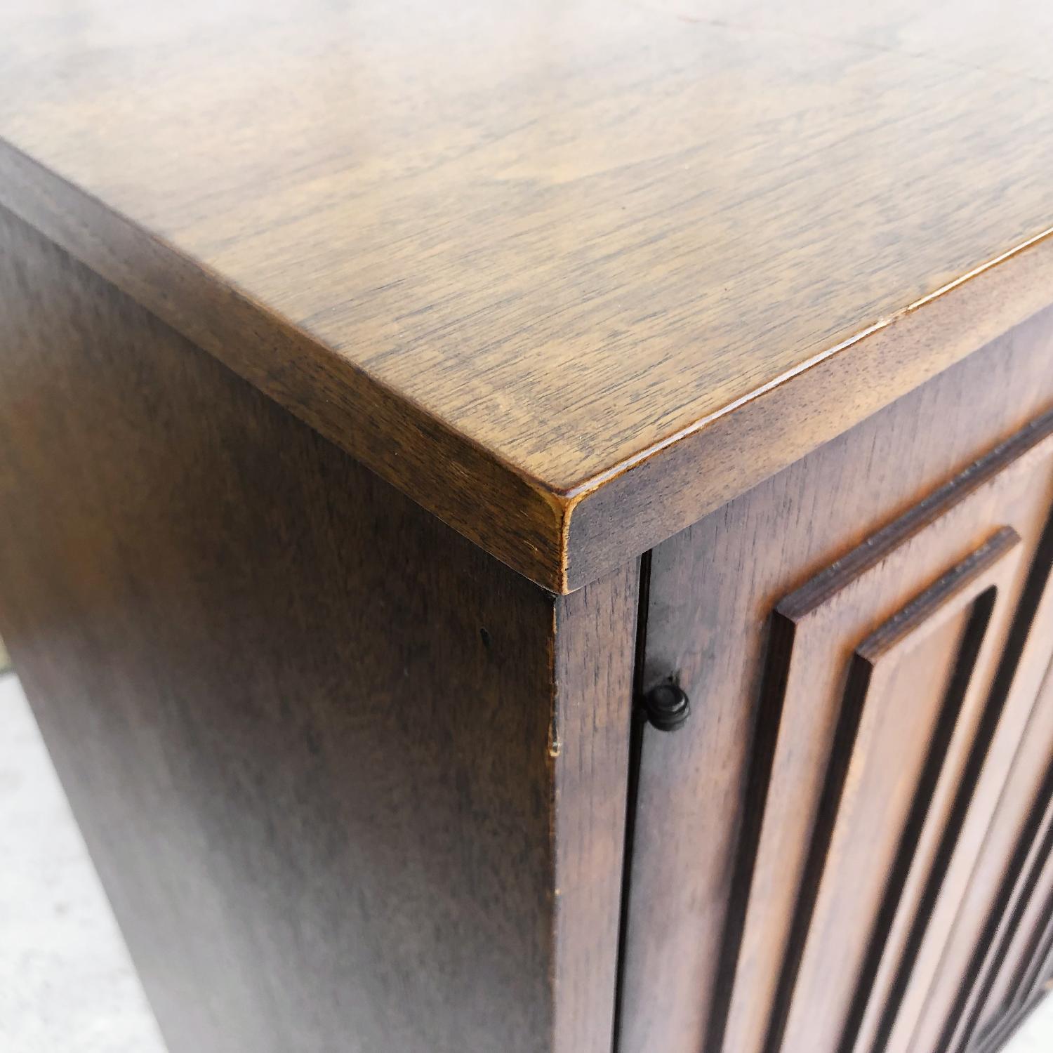 Broyhill Sculptra Mid-Century Modern Two-Piece Breakfront - image-19