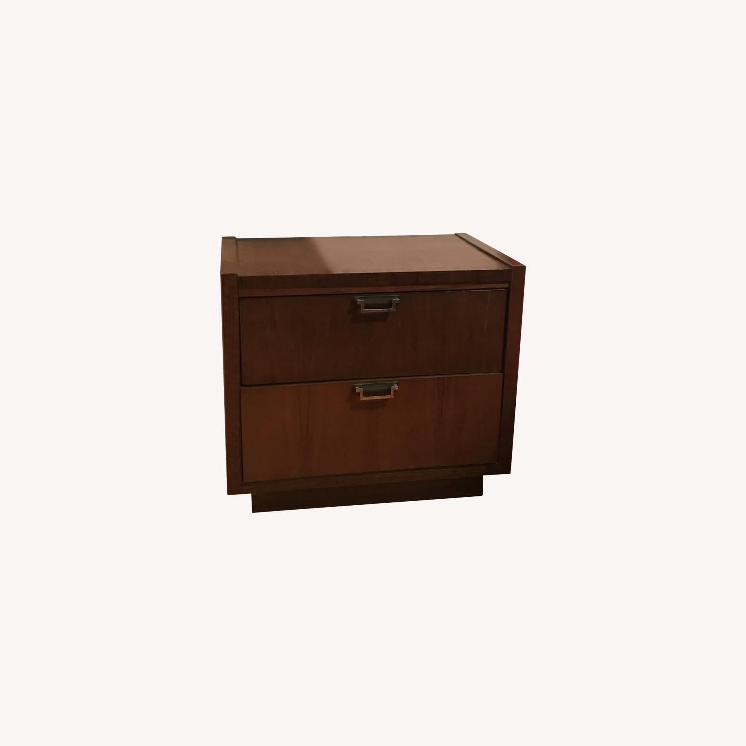 Stanley Pair of NightStands - image-0