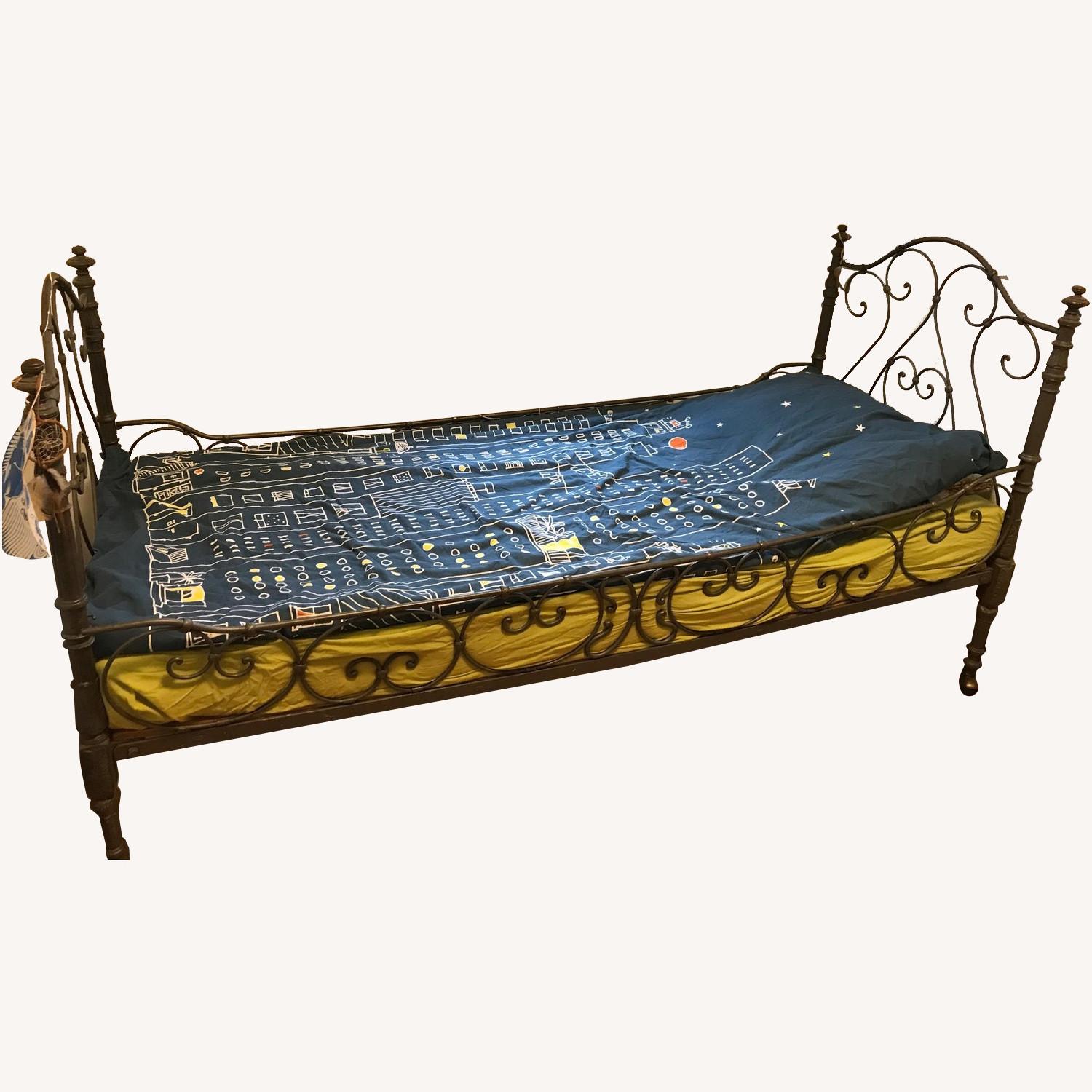Vintage Wrought Iron Daybed AptDeco