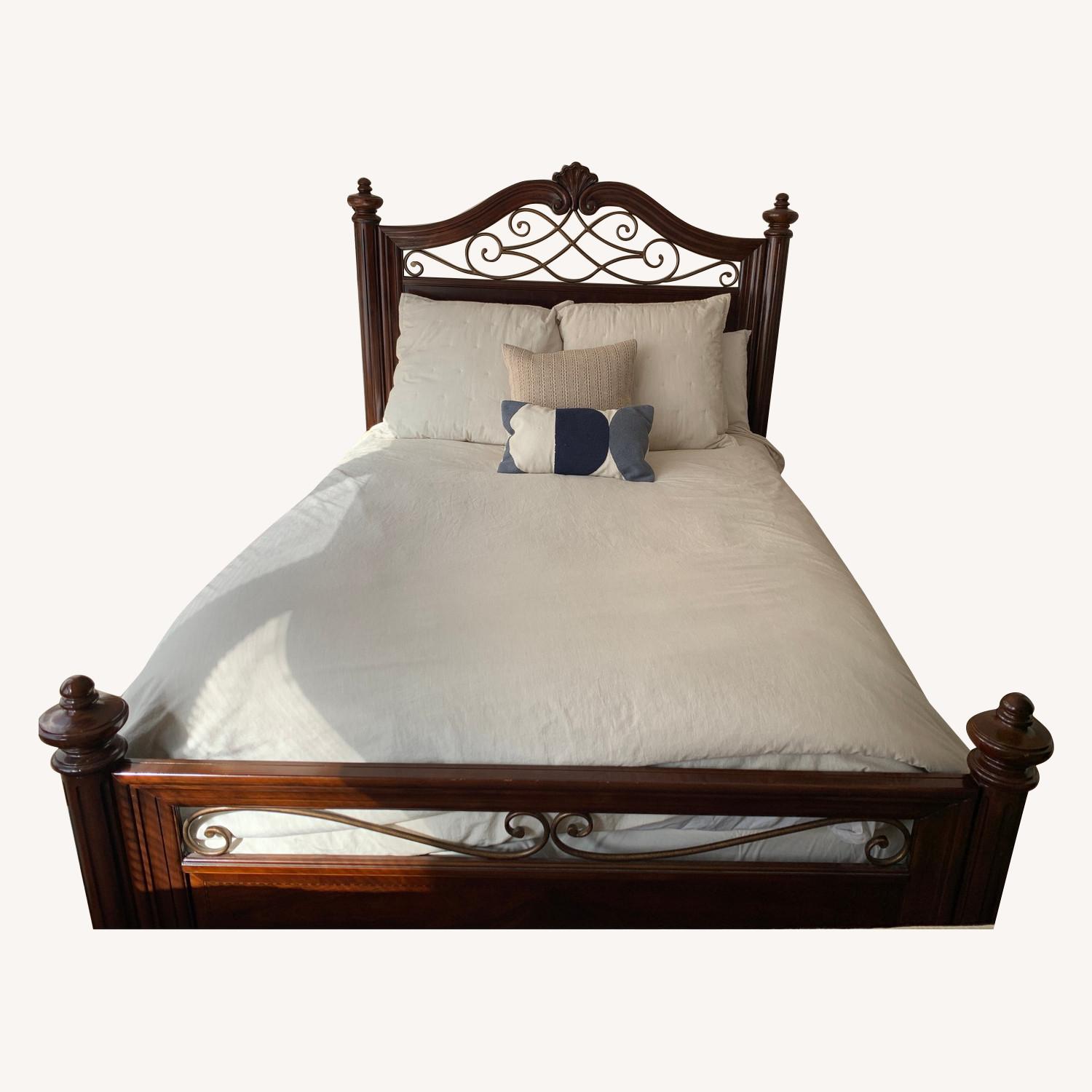 Raymour & Flanigan Queen Bed Wood Frame AptDeco