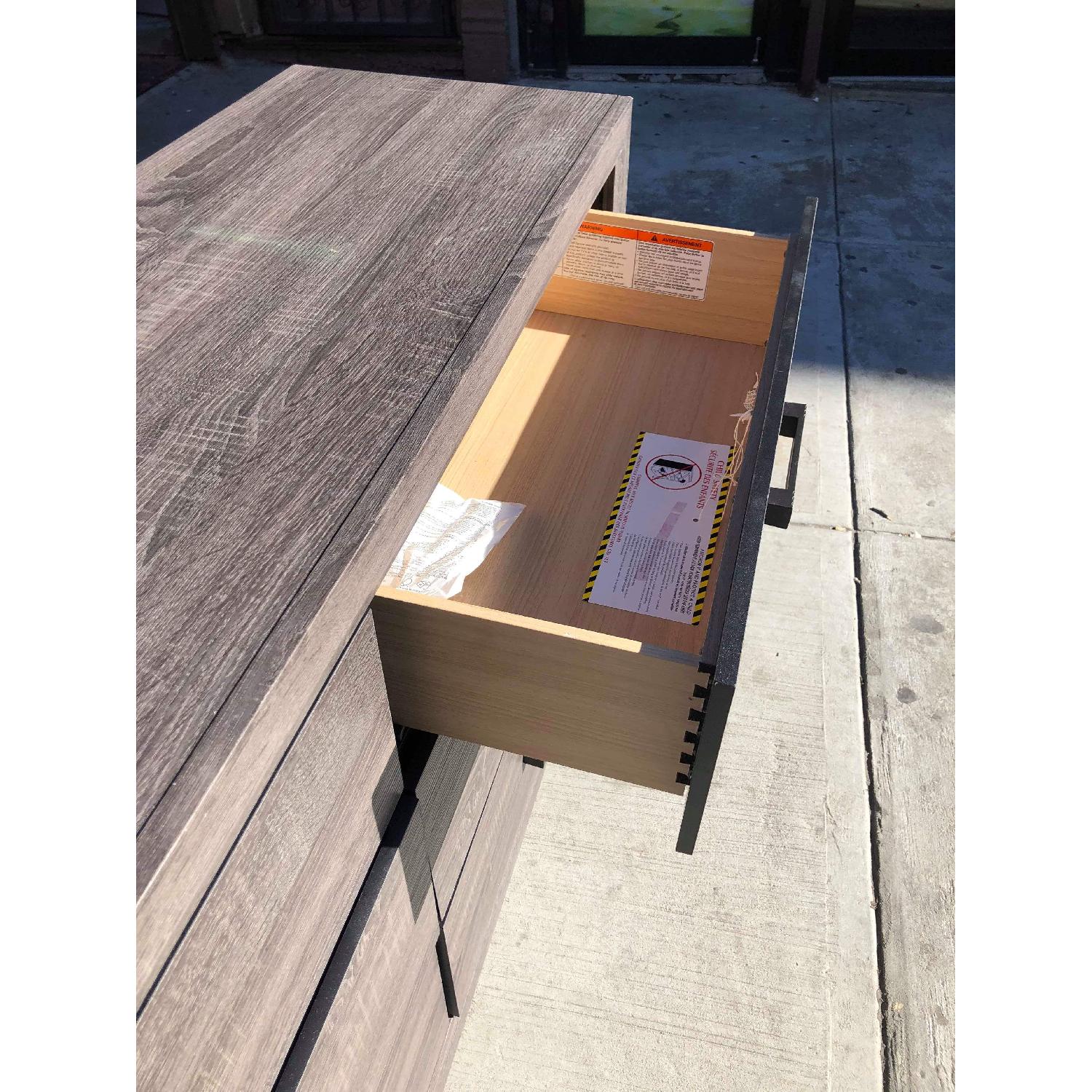 Grey Dresser w /Mirror - image-18