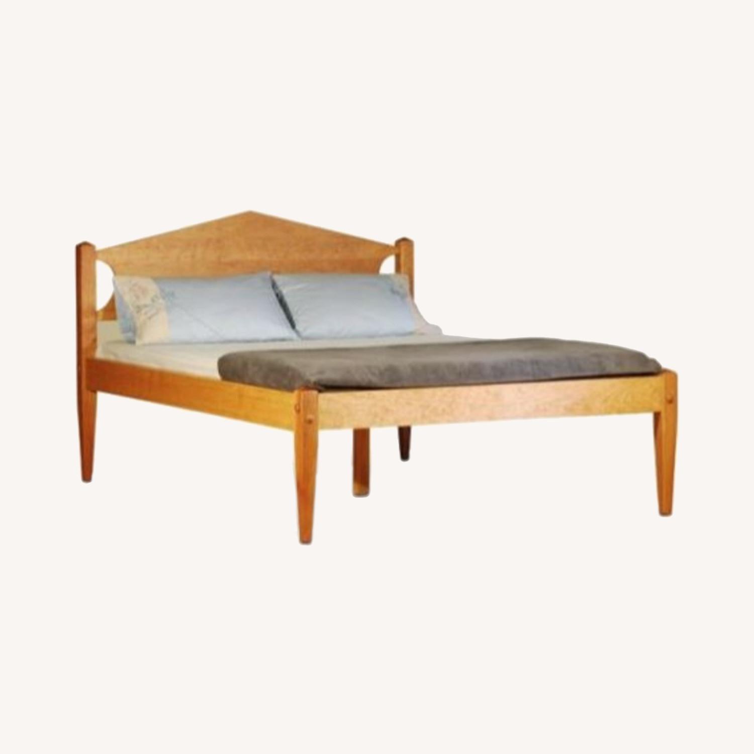 Scott Jordan Handcrafted Single bedframe AptDeco