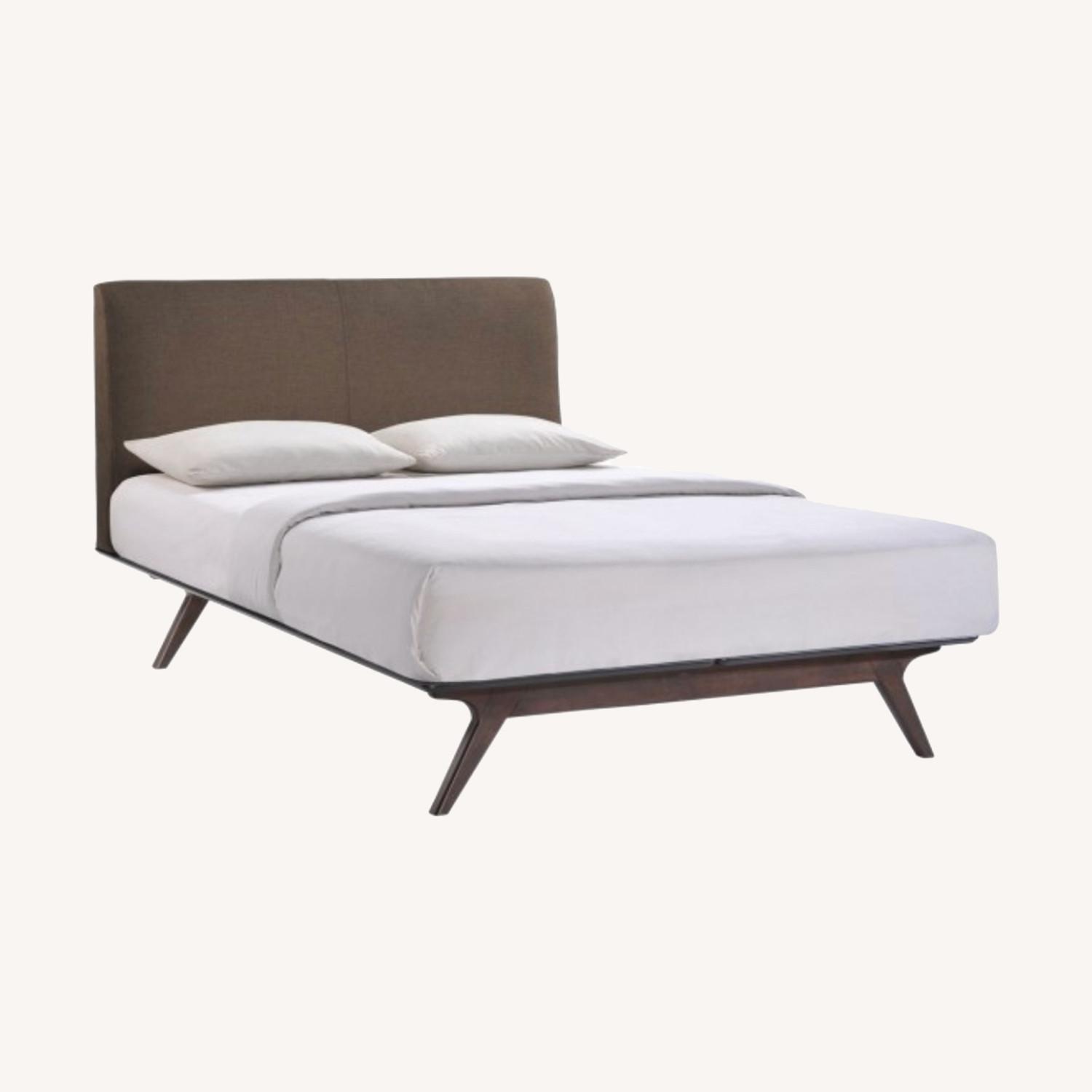 LexMod Tracy 3-Piece Platform Bed - image-0