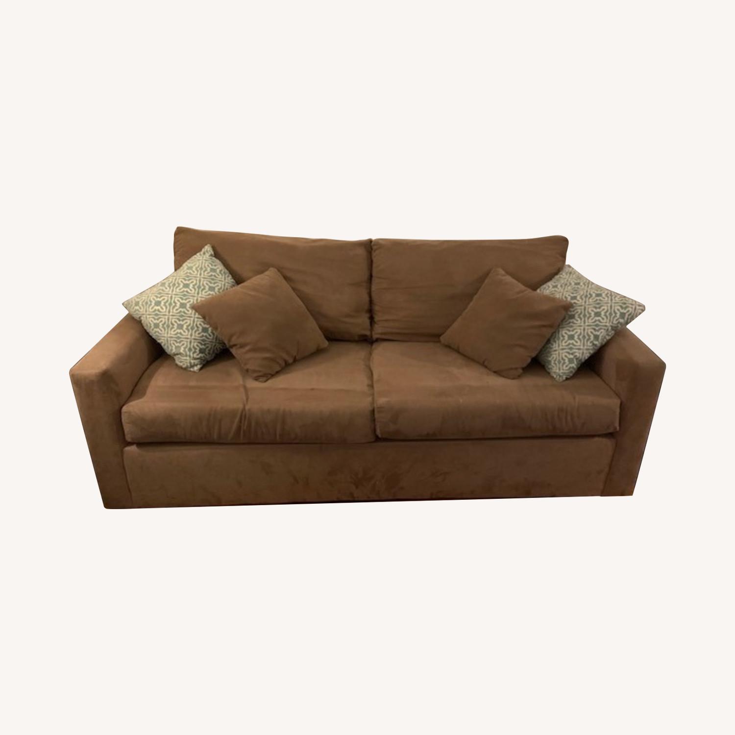 Bob's Discount Queen Sleeper Sofa - AptDeco
