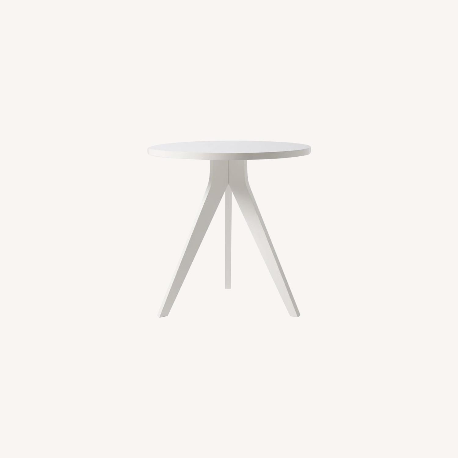 West Elm Tripod Round Table - AptDeco