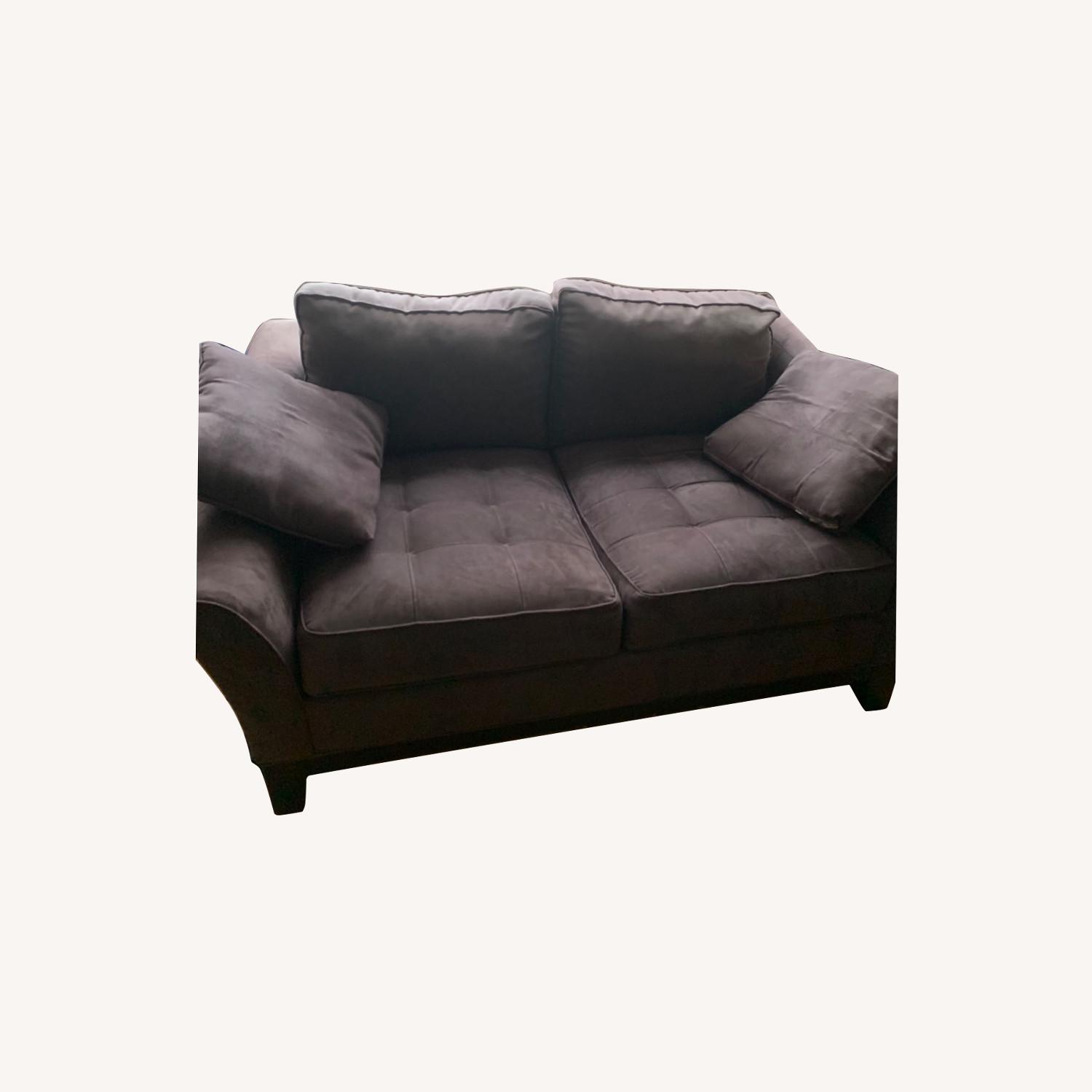 H M Richards Sofa & Loveseat - image-4