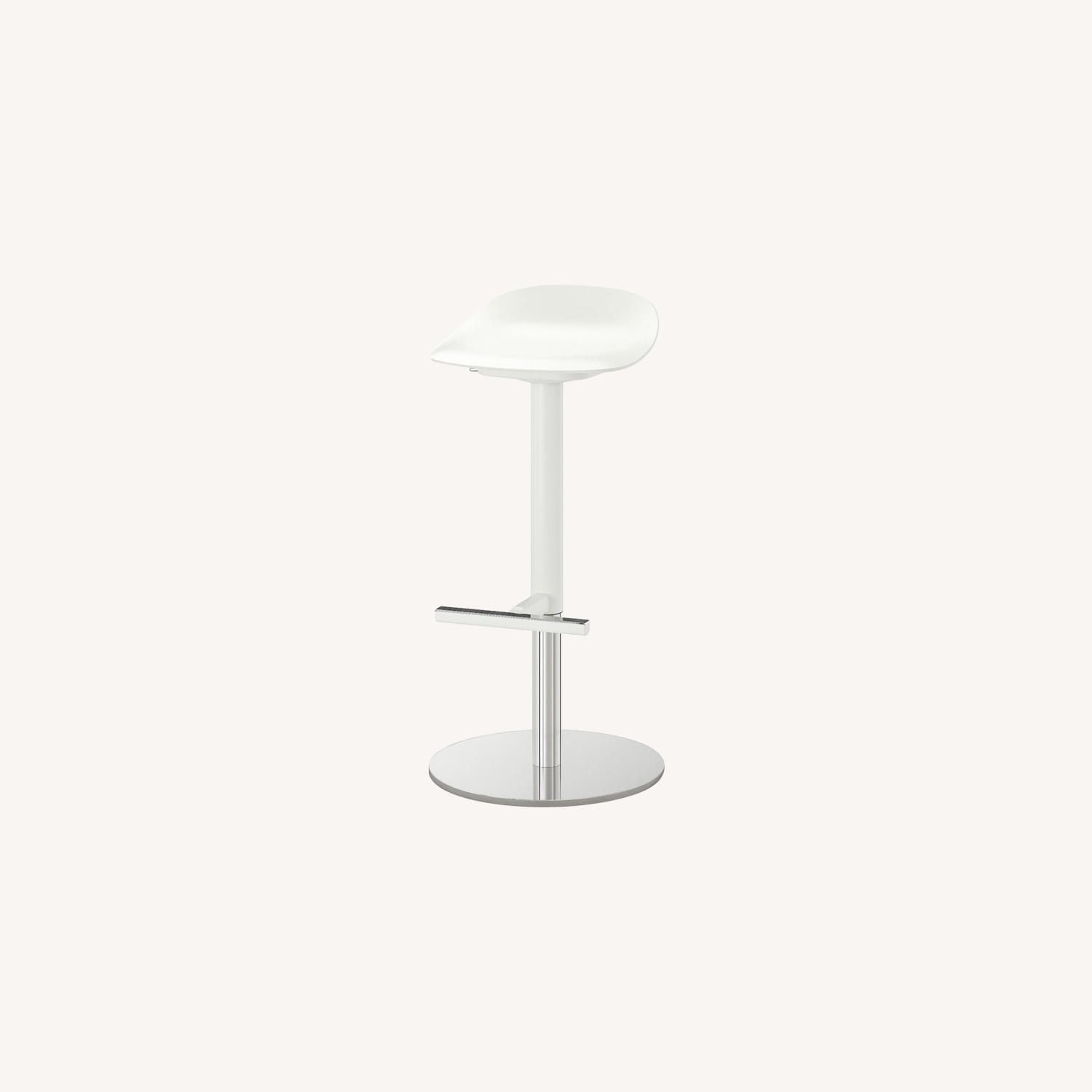 IKEA JANINGE Bar stools AptDeco