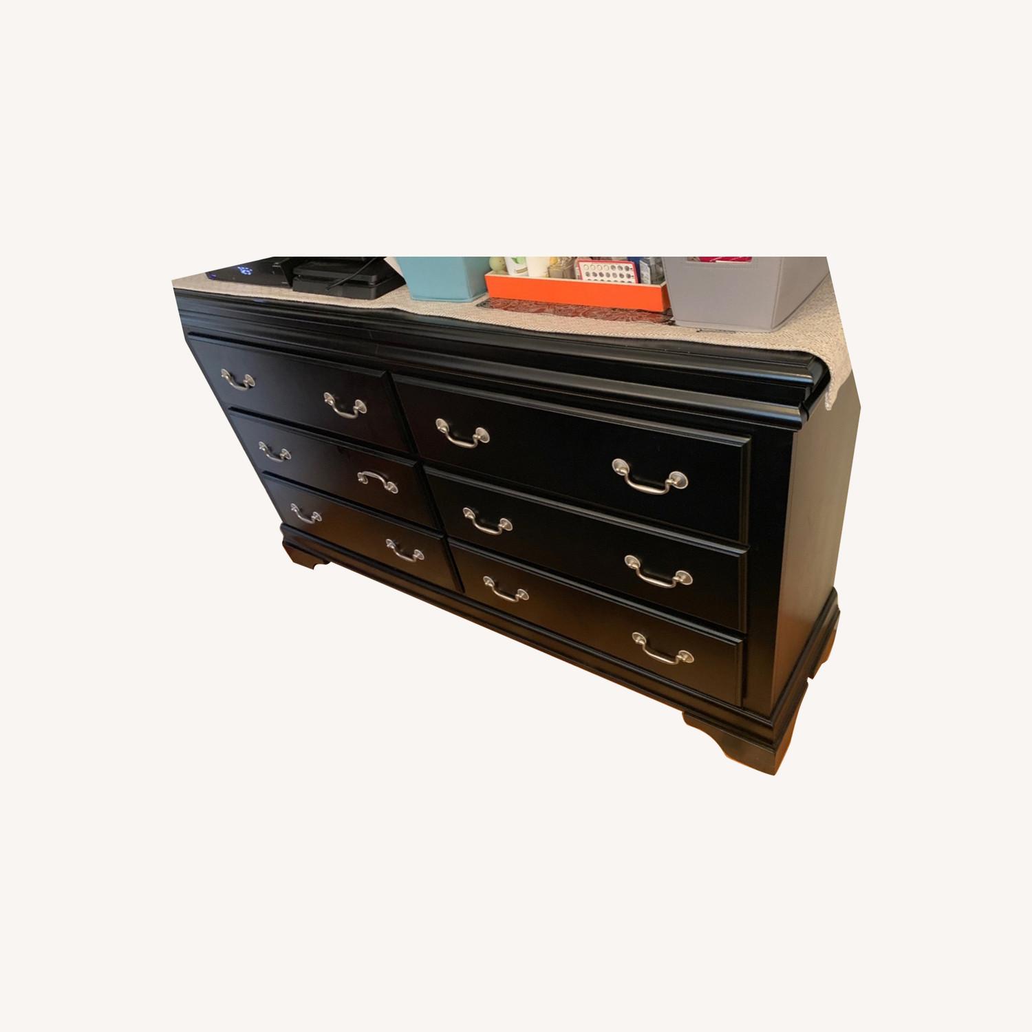Bob's Discount Furniture Dresser - image-0