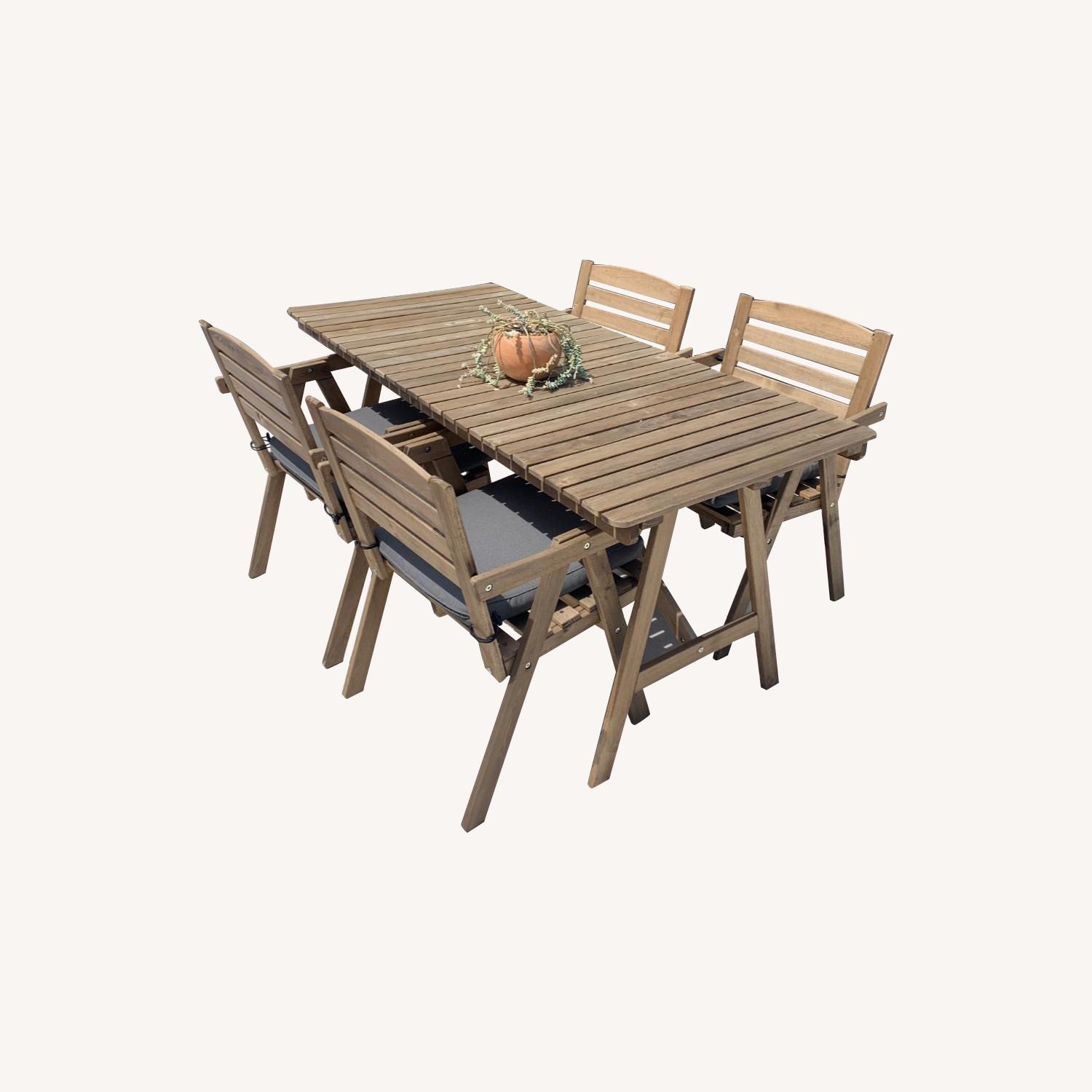 IKEA Outdoor Dining Table + Chairs set w/ Cushions AptDeco