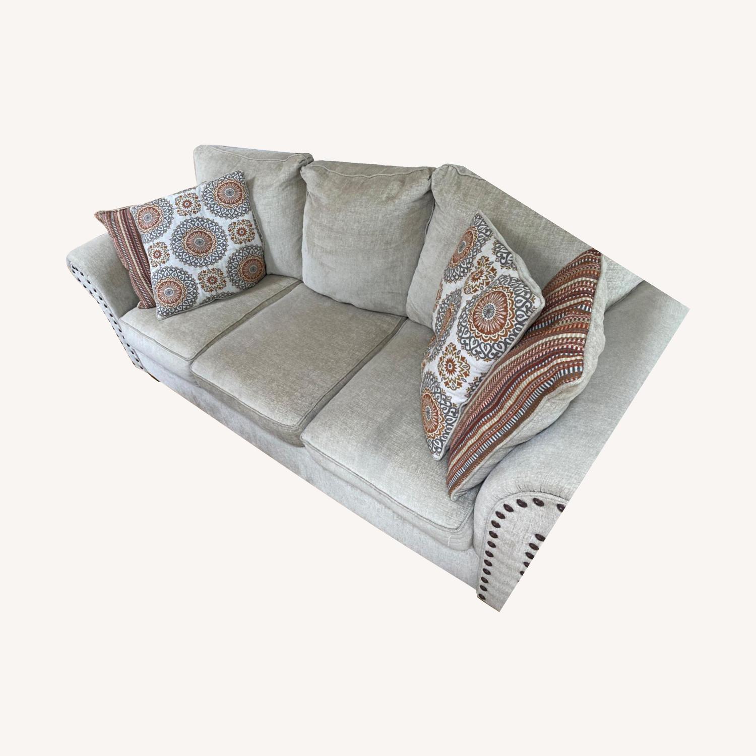 Bob's Discount Artisan 3seater Sofa AptDeco