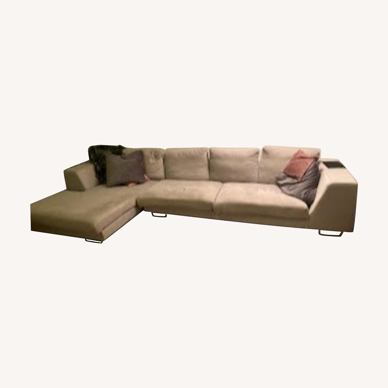 Freeman Furniture Light Grey Sofa with Chaise - image-0
