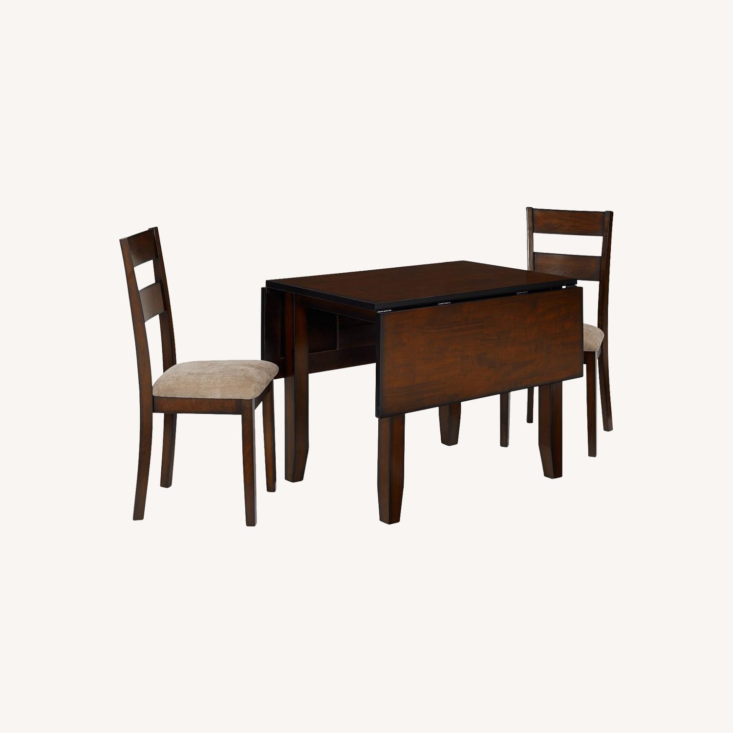 Macy's Table with 4 Chairs AptDeco
