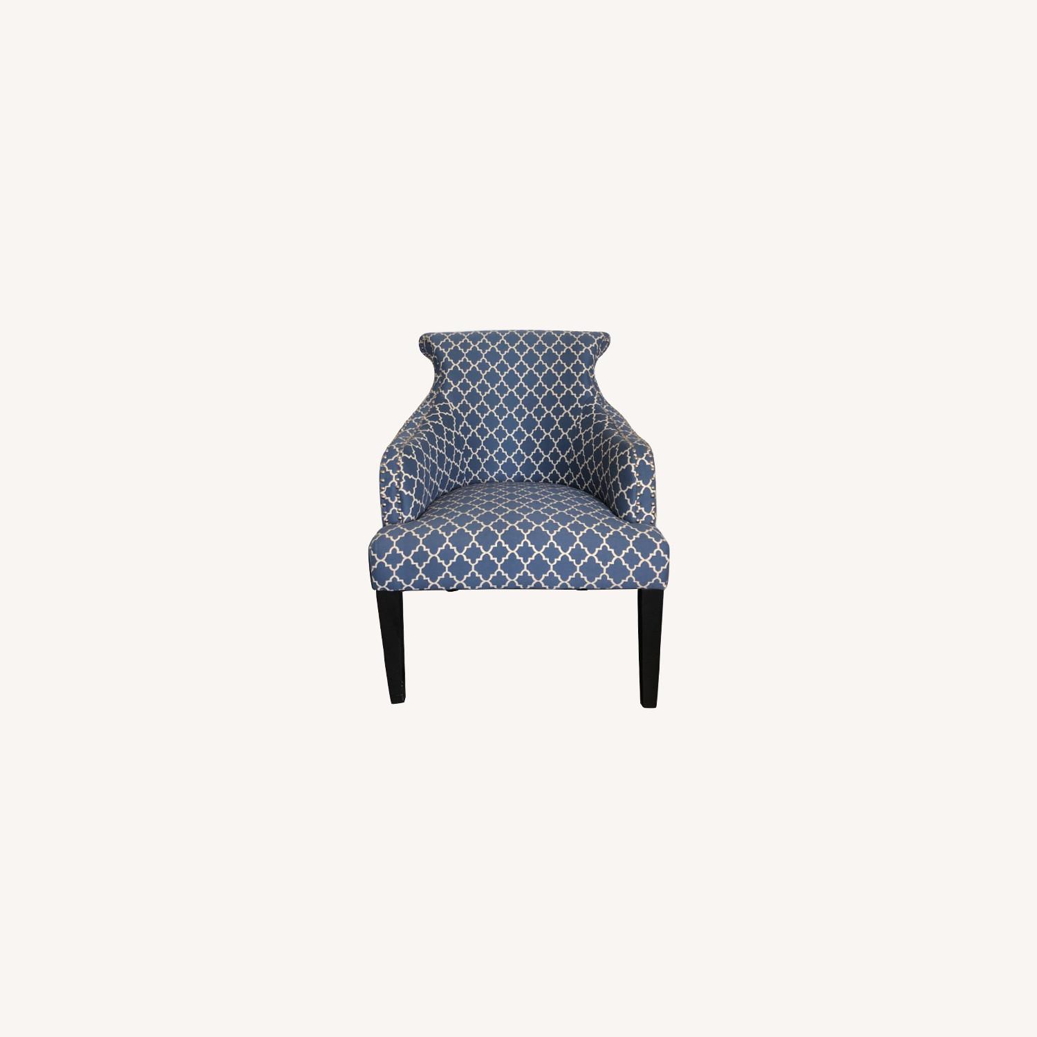 Raymour and Flanigan Accent Chair AptDeco