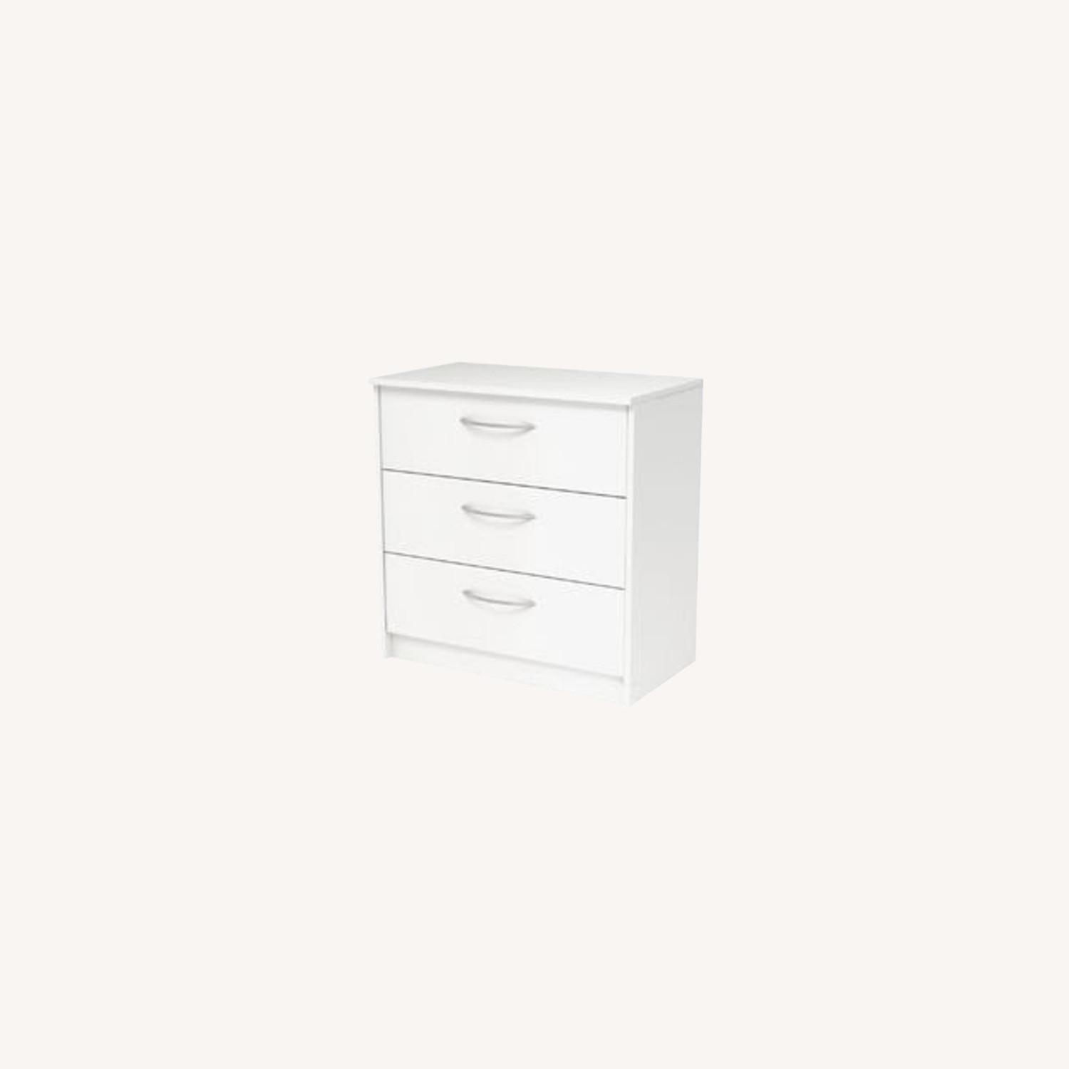 Zipcode Design Karis 3 Drawer Dresser in White AptDeco