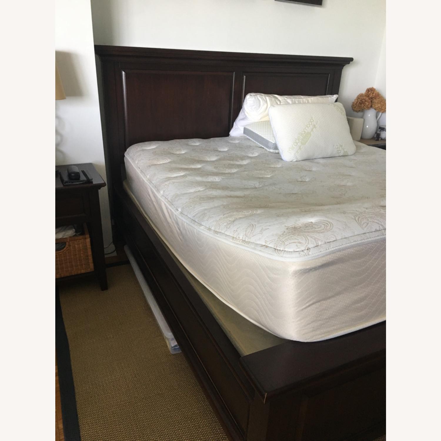 Pottery Barn Hudson Bed AptDeco