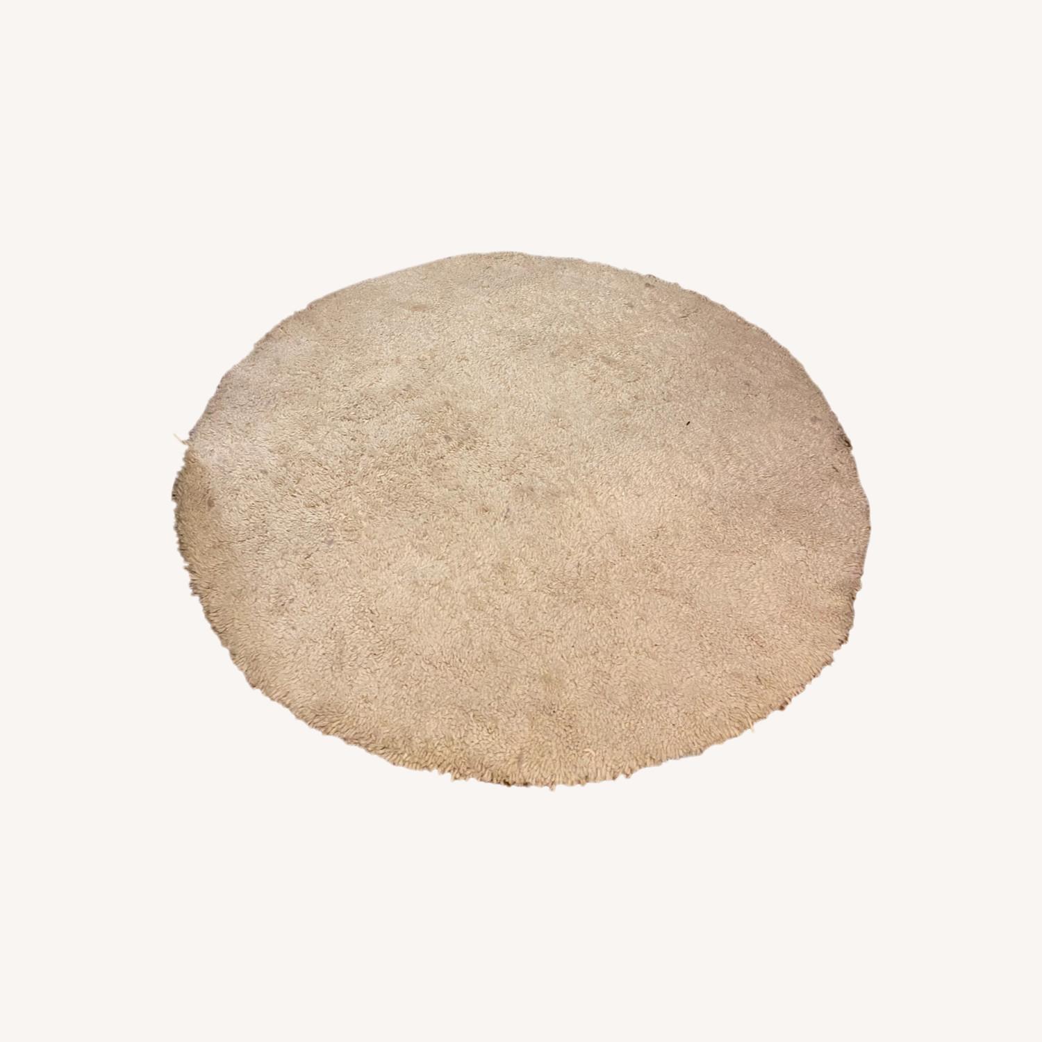 West Elm Darby Round Shag Rug AptDeco