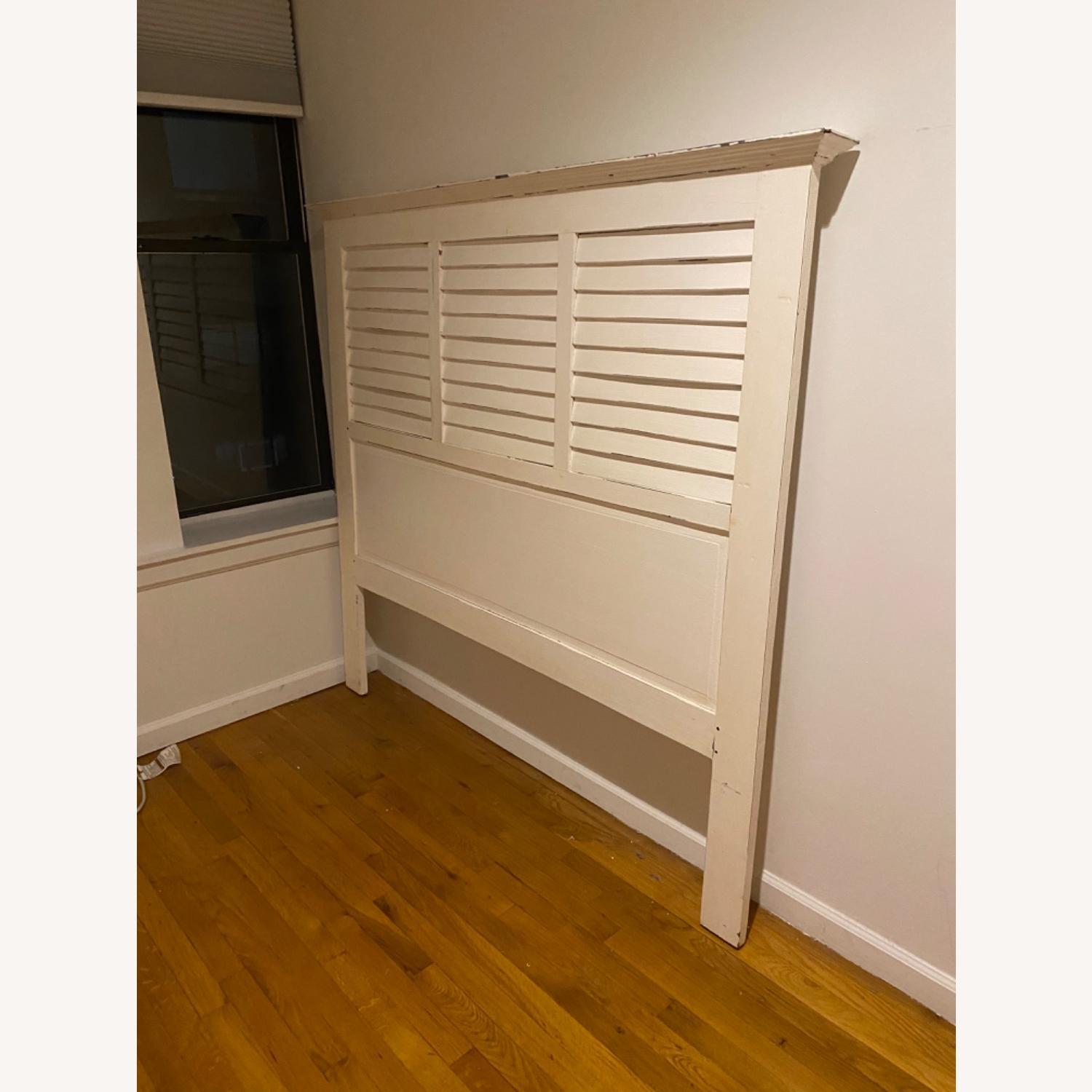 Classic White Wooden Queen Sized Headboard AptDeco