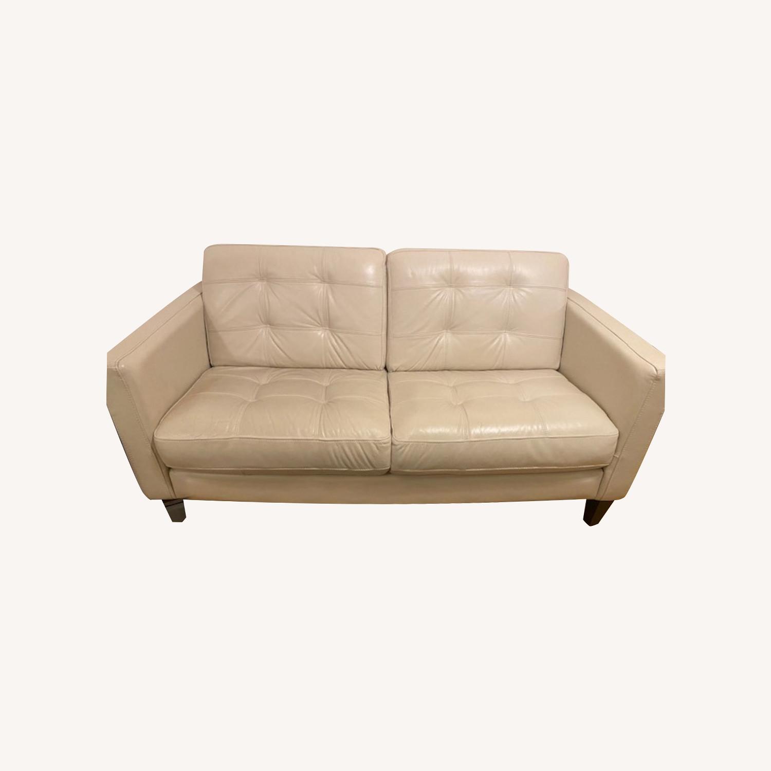 Macy's Leather Tufted Loveseat AptDeco