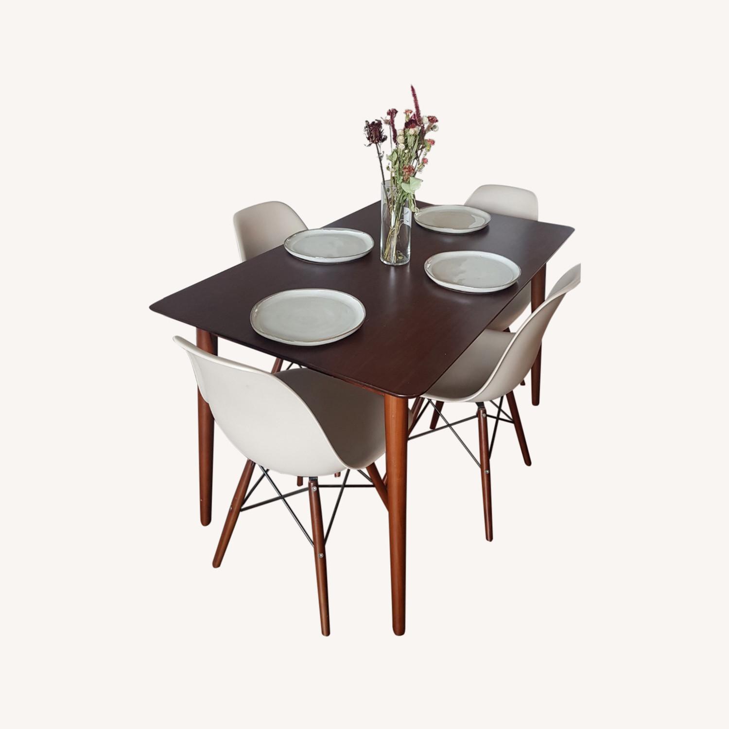 Modern Wood Dining Table & Chairs AptDeco