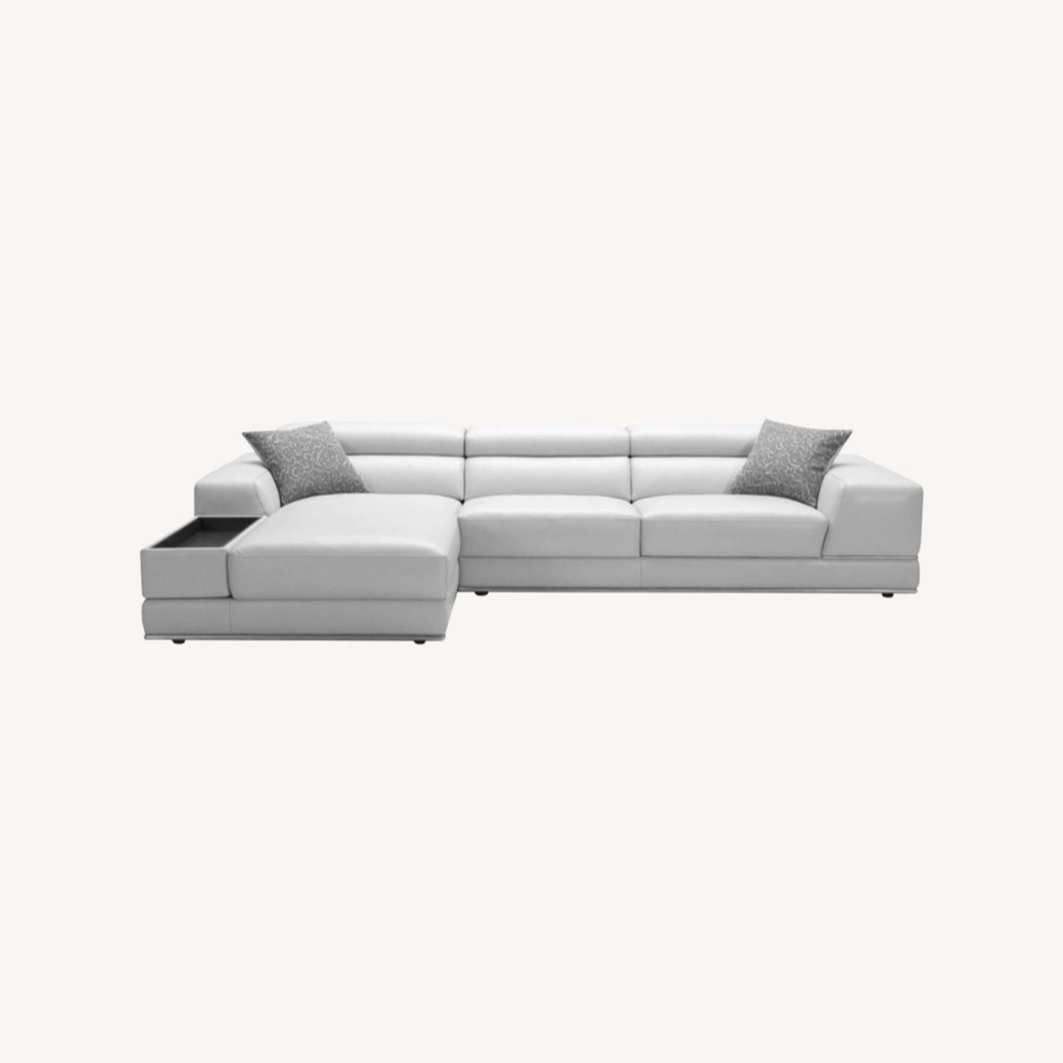 Modani Reversed Bergamo Sectional Sofa Light Gray AptDeco