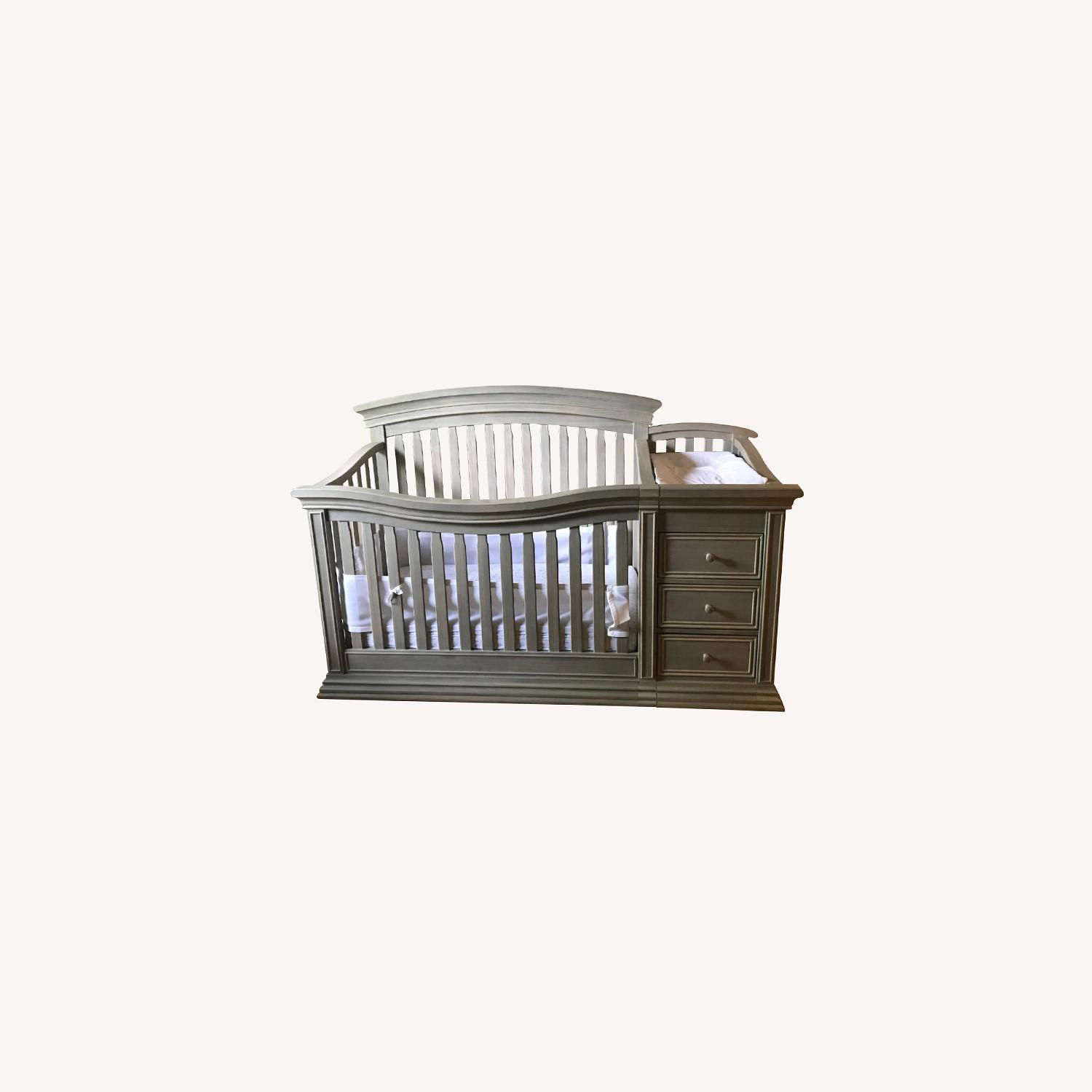 Sedona Crib and Changer 4-in-1 Convertible - image-0