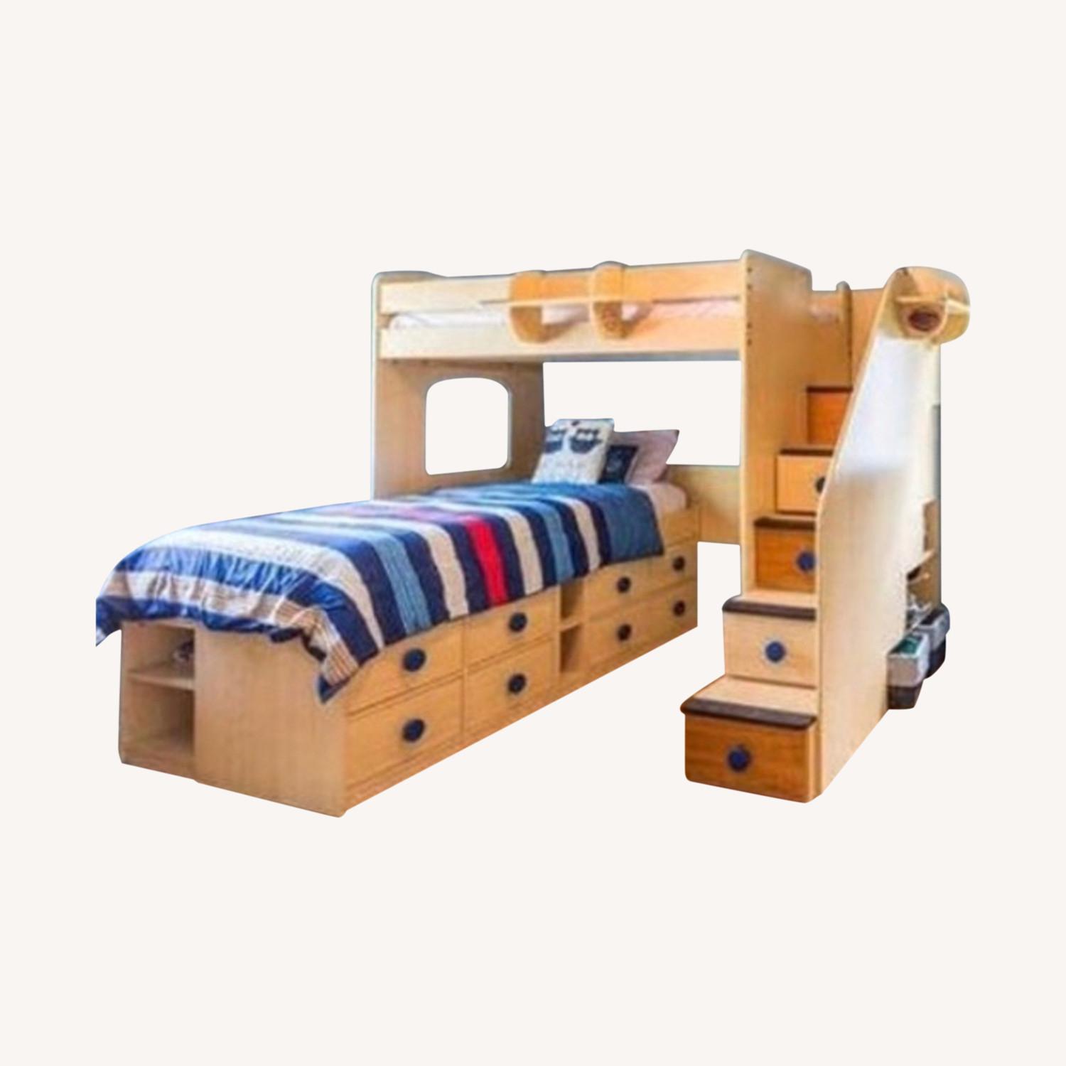 Berg Furniture Captains Bed and Loft - image-0