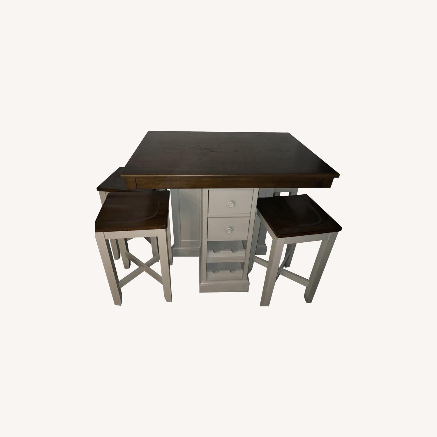 Raymour & Flanigan 4 Seat High Dining Table w/ Storage Space AptDeco