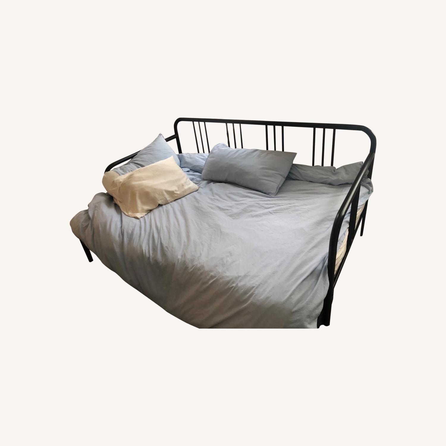 IKEA Fyresdal Daybed - AptDeco