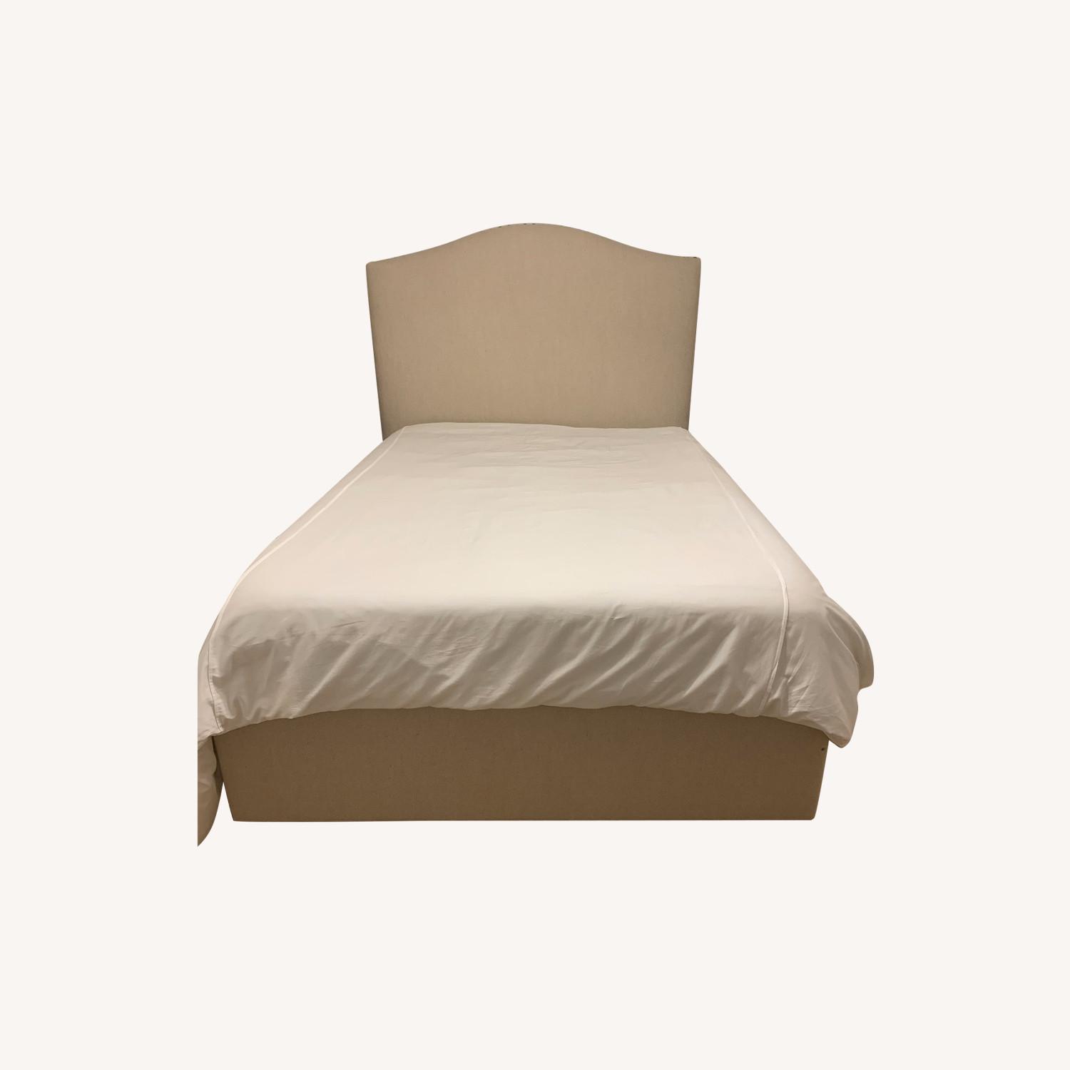 Pottery Barn FullSized Storage Bed with Headboard AptDeco