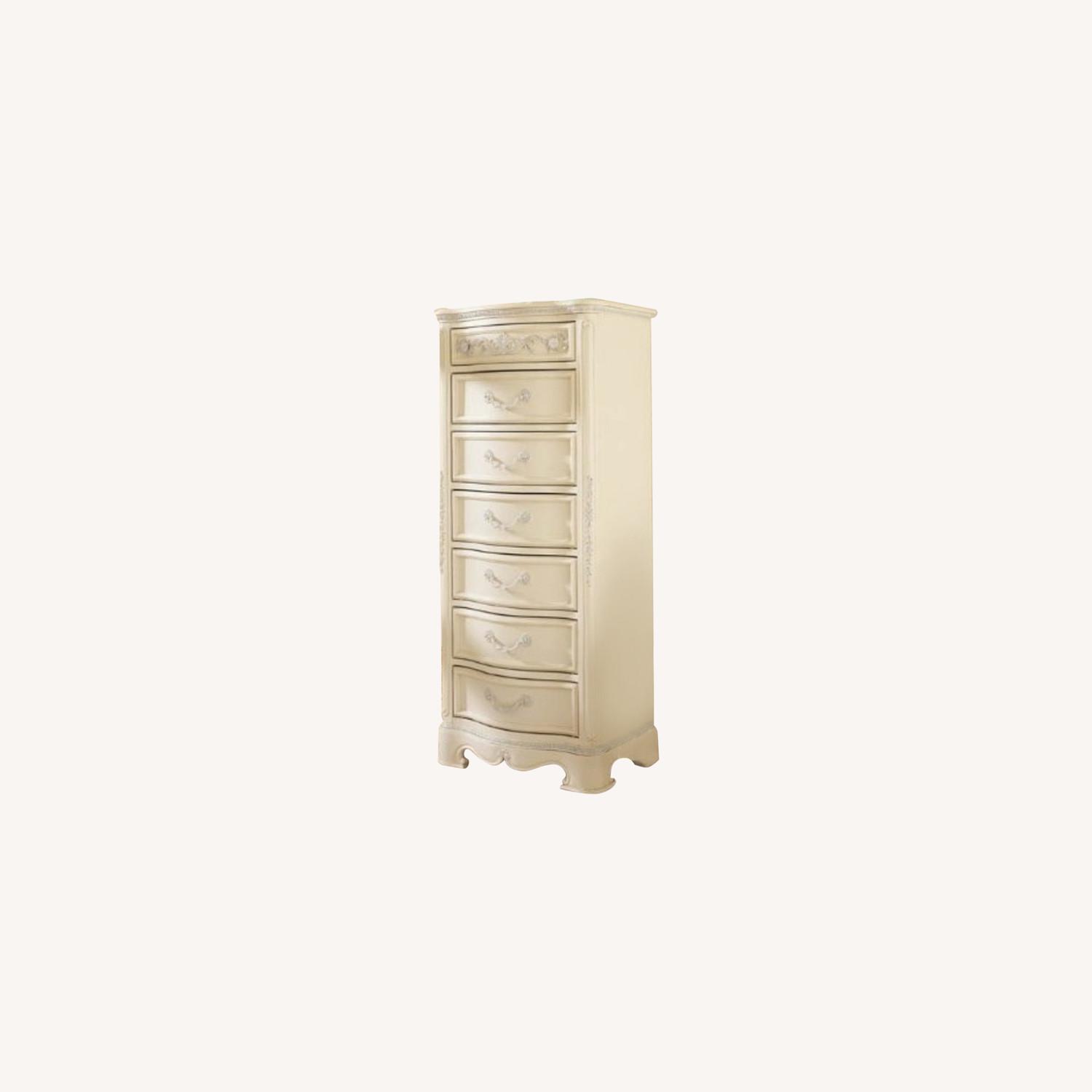 Jessica McClintock Chest - AptDeco