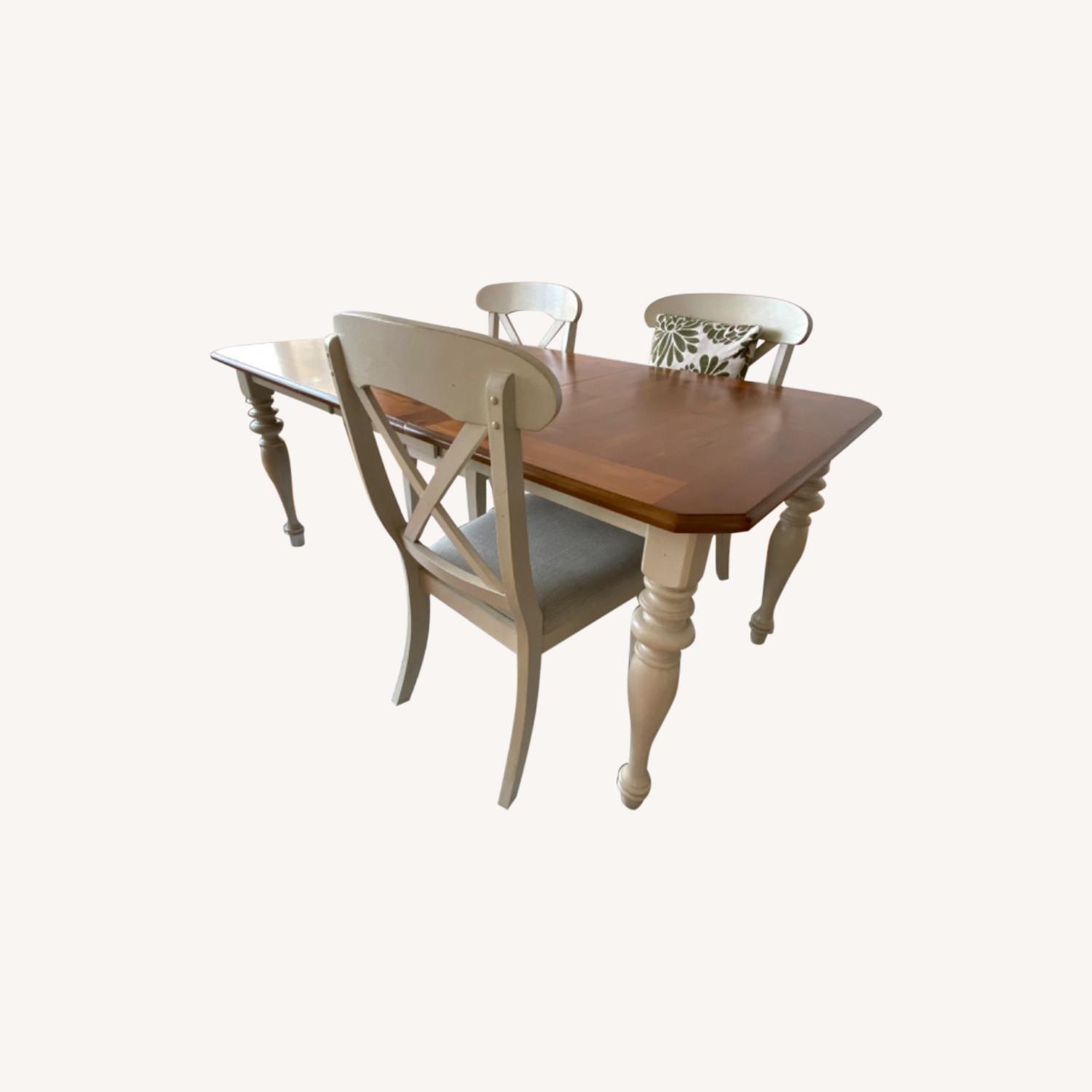 Raymour and Flanigan Dining Table Set - image-0
