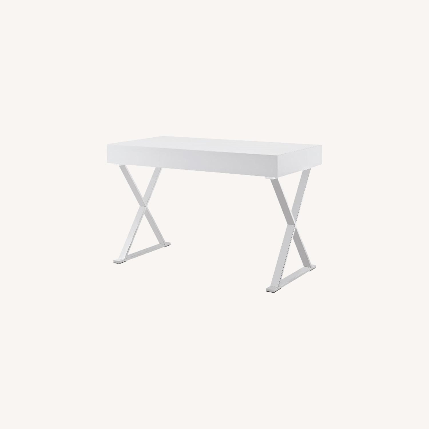 Modway Computer Desk White Lacquer - image-0