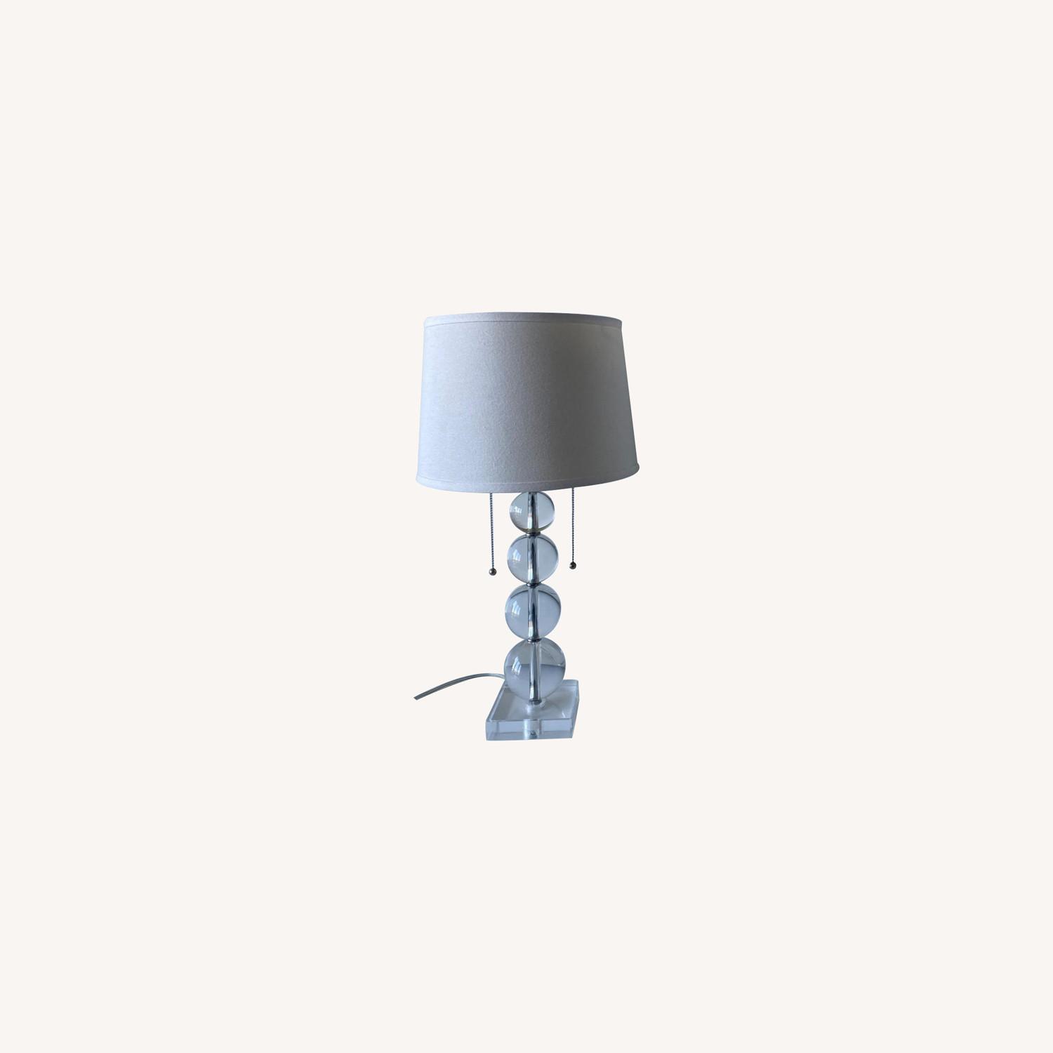 Modern Table Lamp with Stacked Crystal Spheres - image-0
