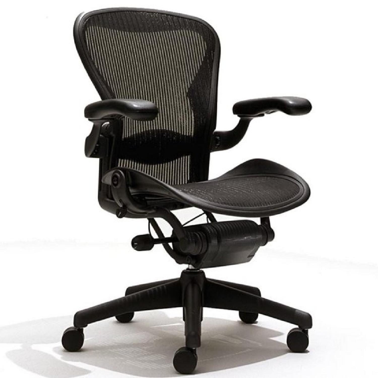 Herman Miller Aeron Chair - image-5