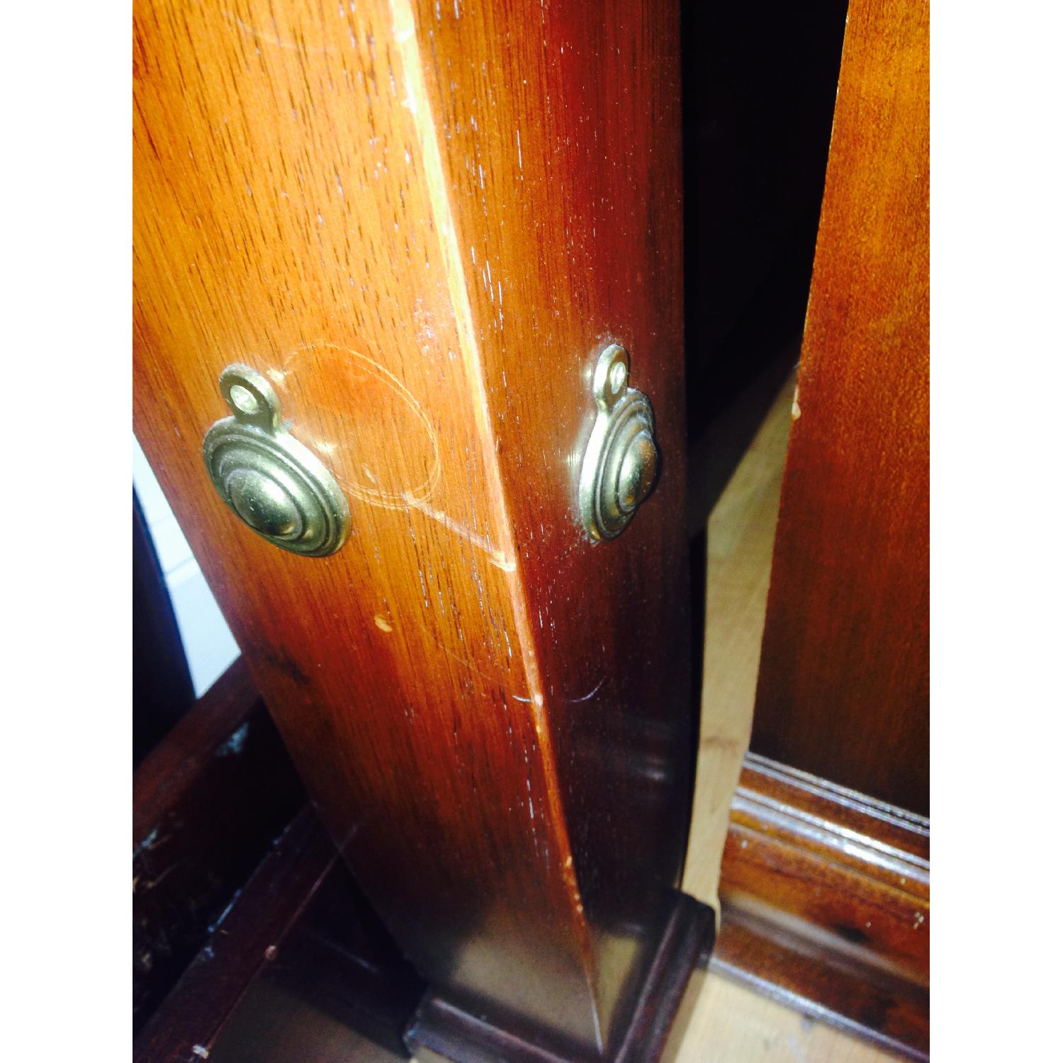 Council Craftsman Rice Carved Queen Size Bed Frame - image-5