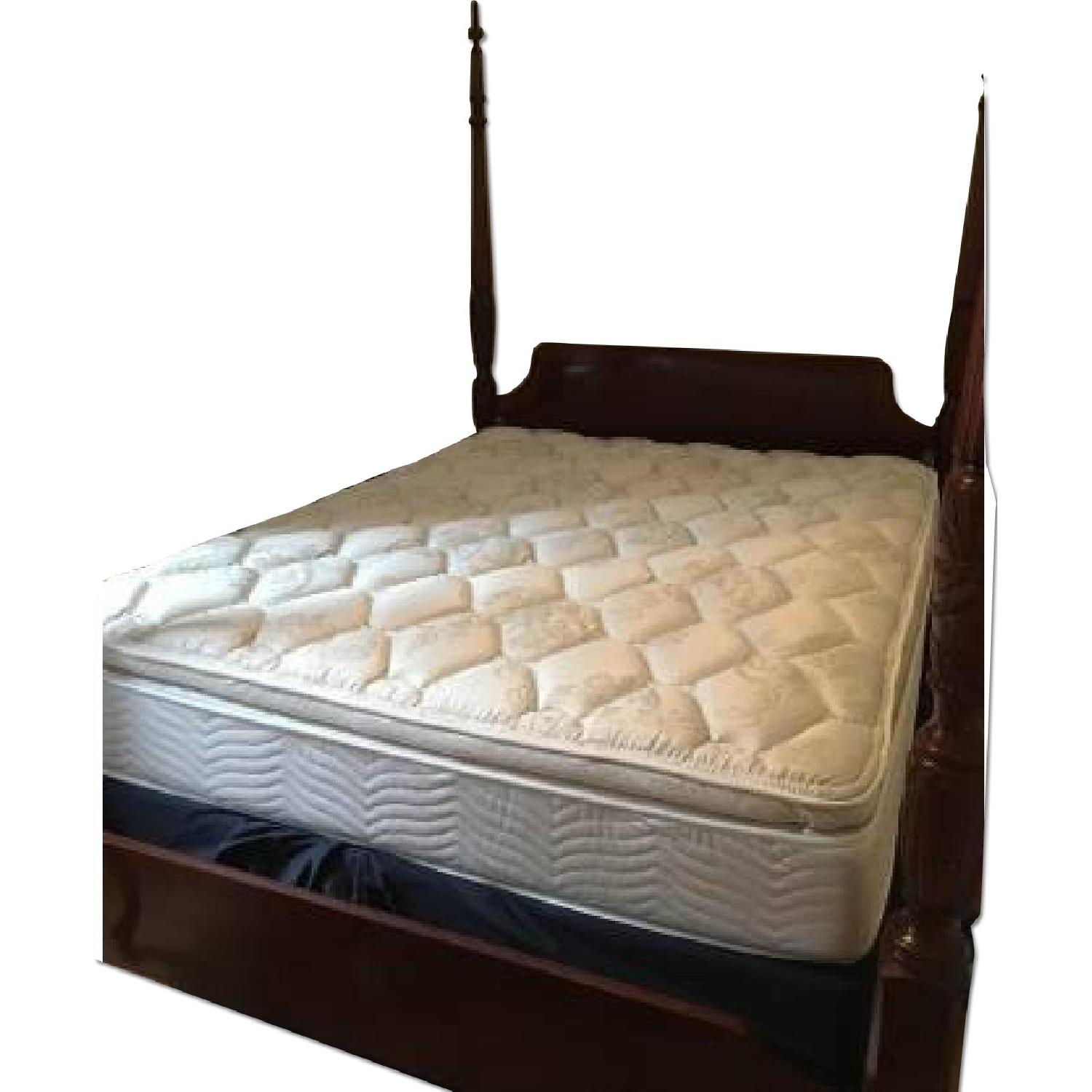 Council Craftsman Rice Carved Queen Size Bed Frame - image-9