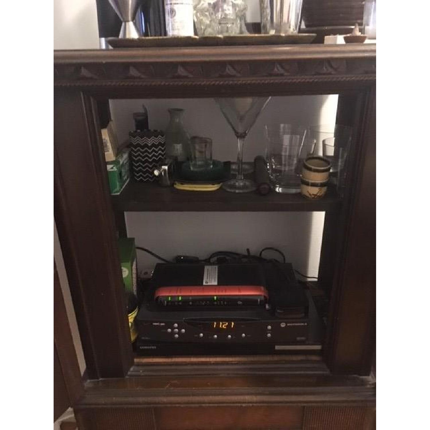 Vintage RCA Radio/Media Cabinet/Bar - image-5