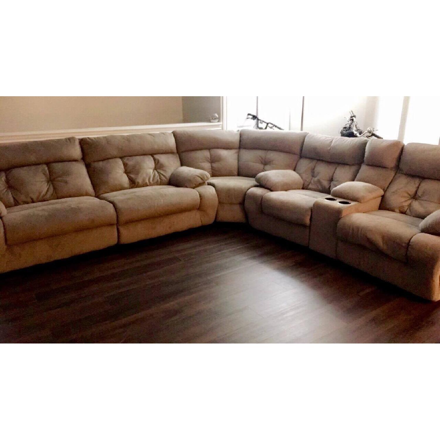 Ashley's Overly 3-Piece Power Reclining Sectional - image-1