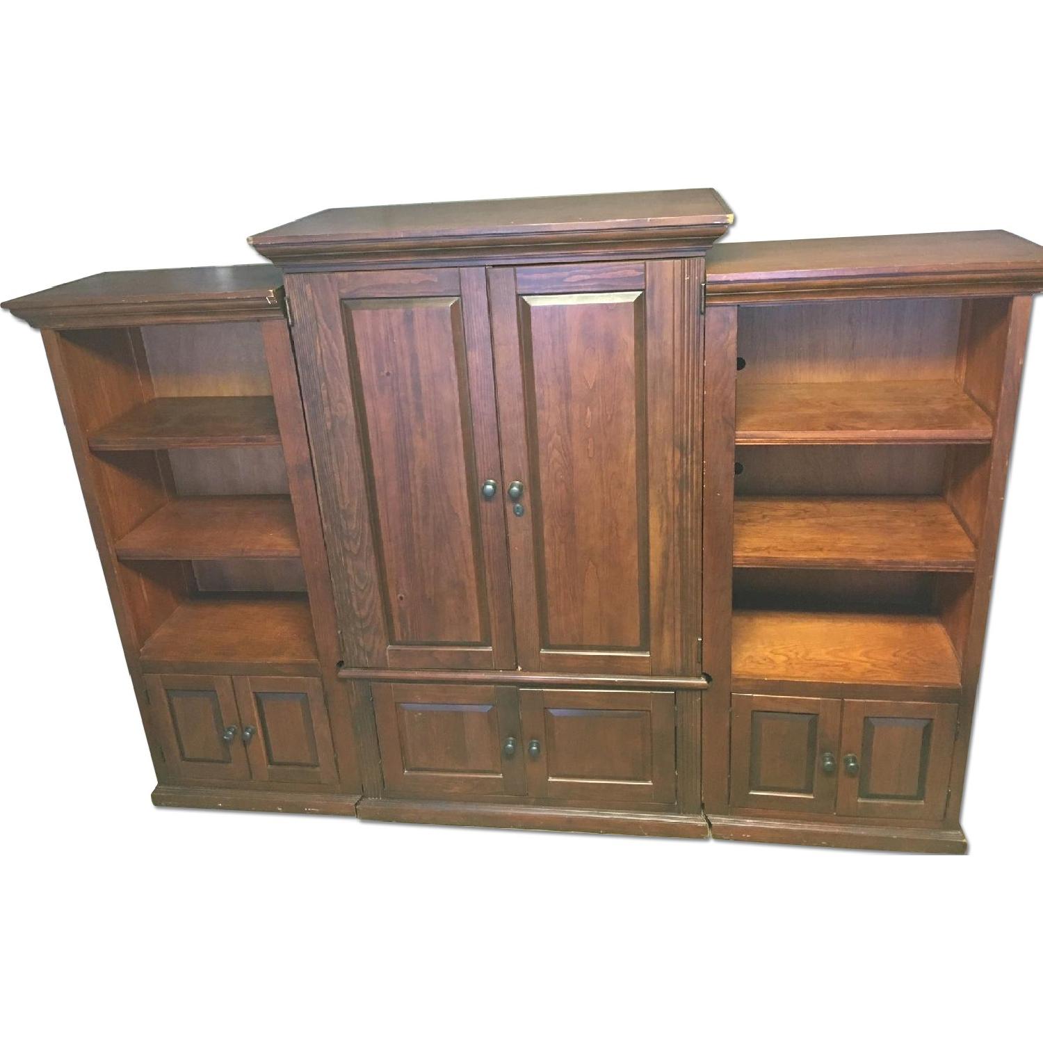 Hamilton Heritage Collection Entertainment Center AptDeco