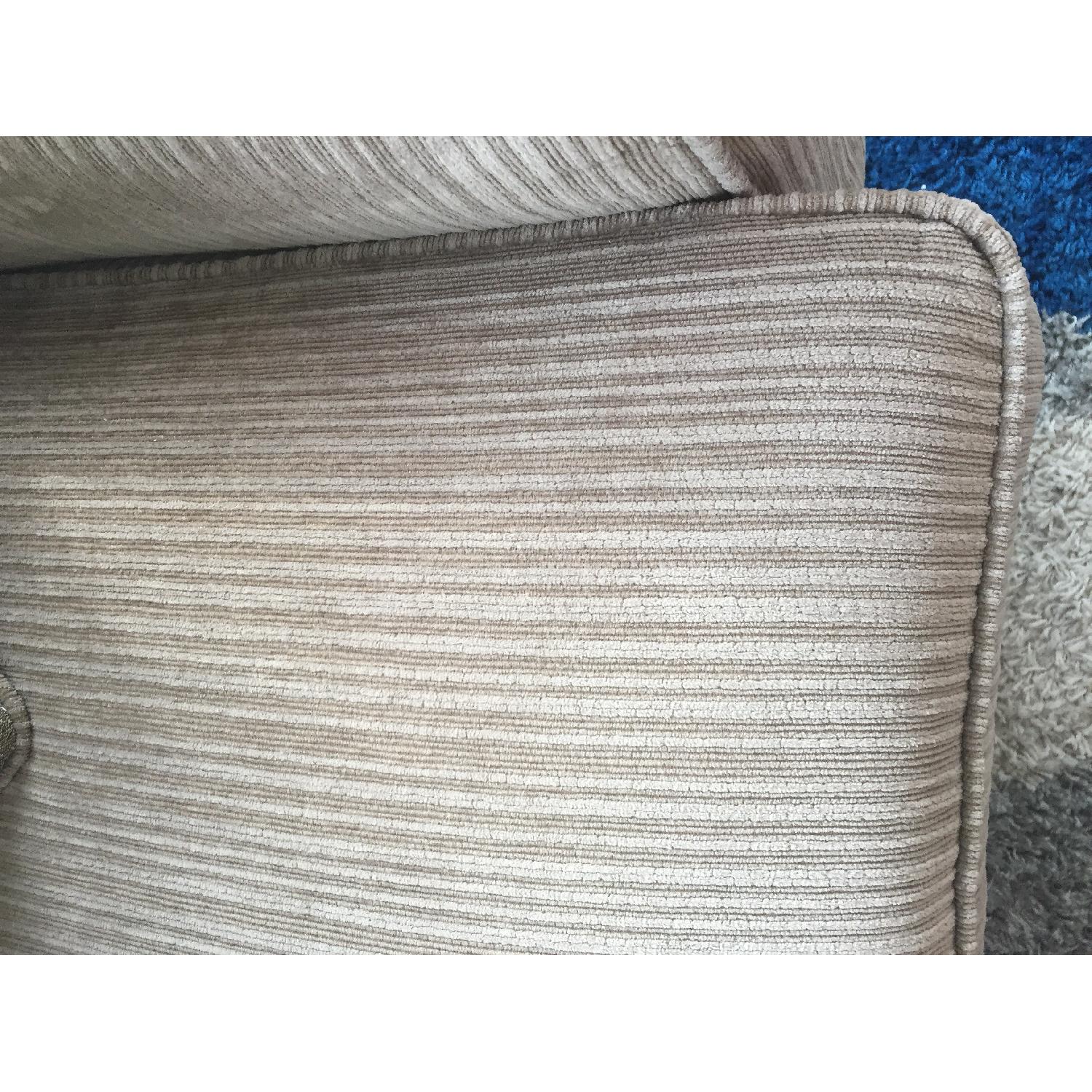 Serta Santa Cruz Loveseat - image-4