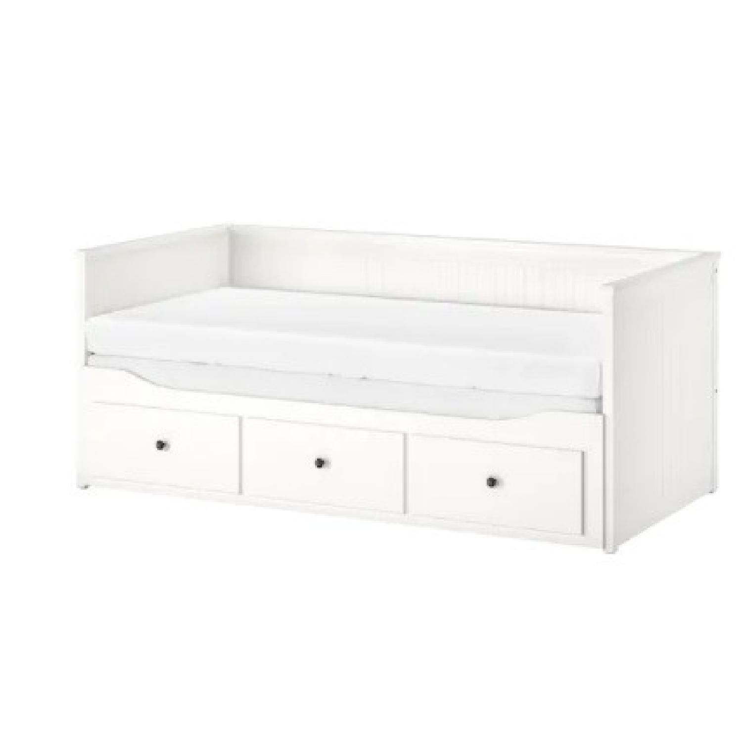 IKEA Hemnes Daybed - image-4
