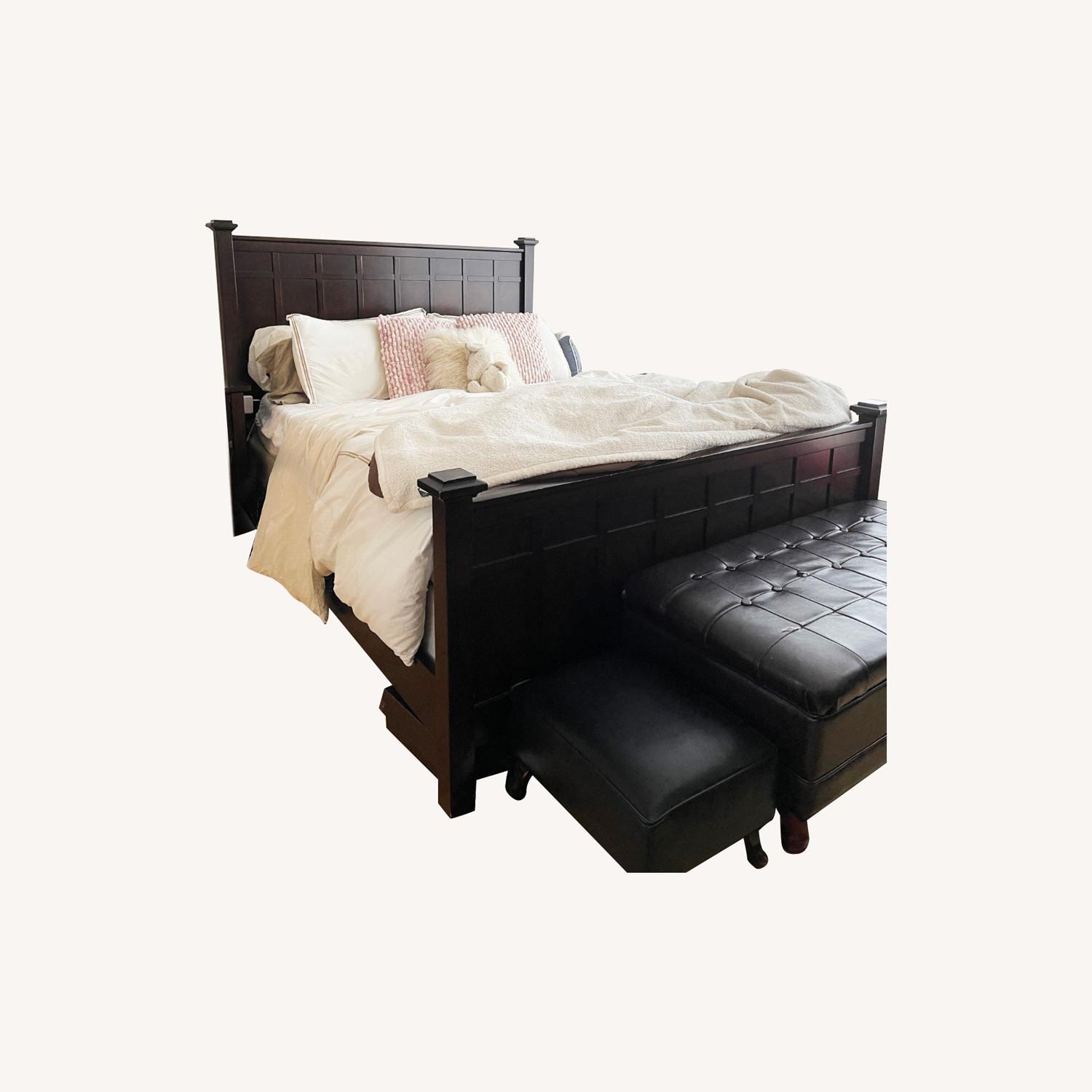 Queen Wooden Bed AptDeco